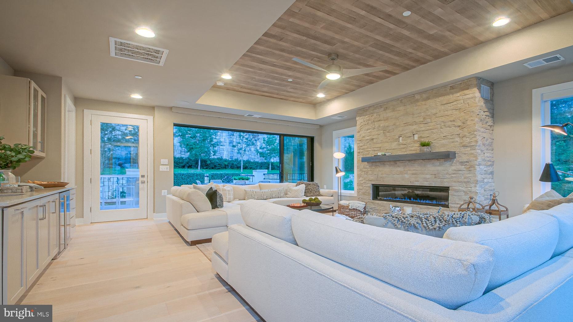 QUARRY SPRINGS - Residential