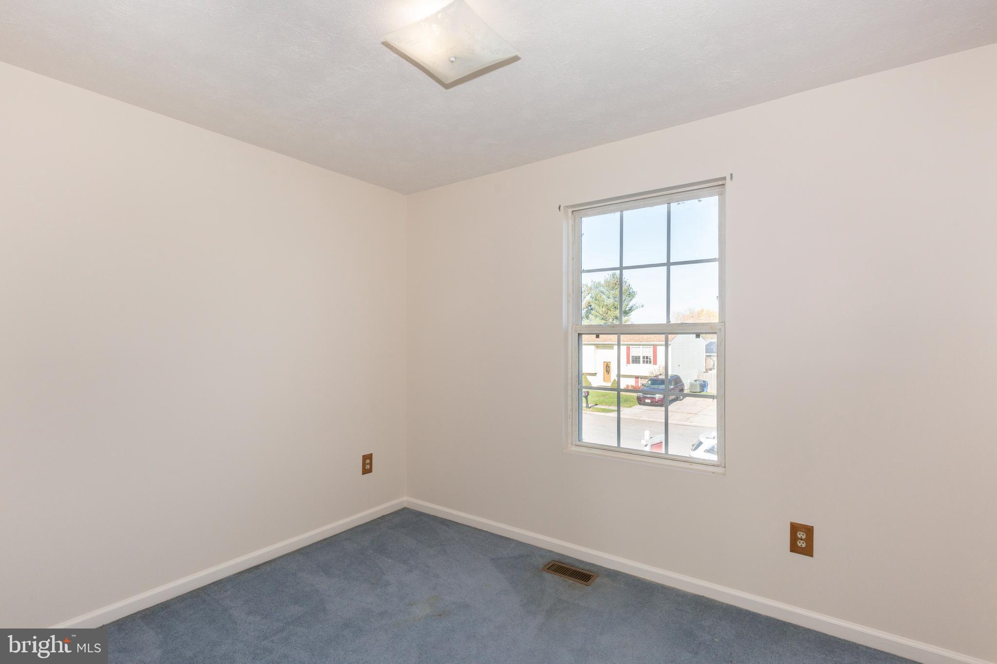 ROBERTS MILL RUN - Residential