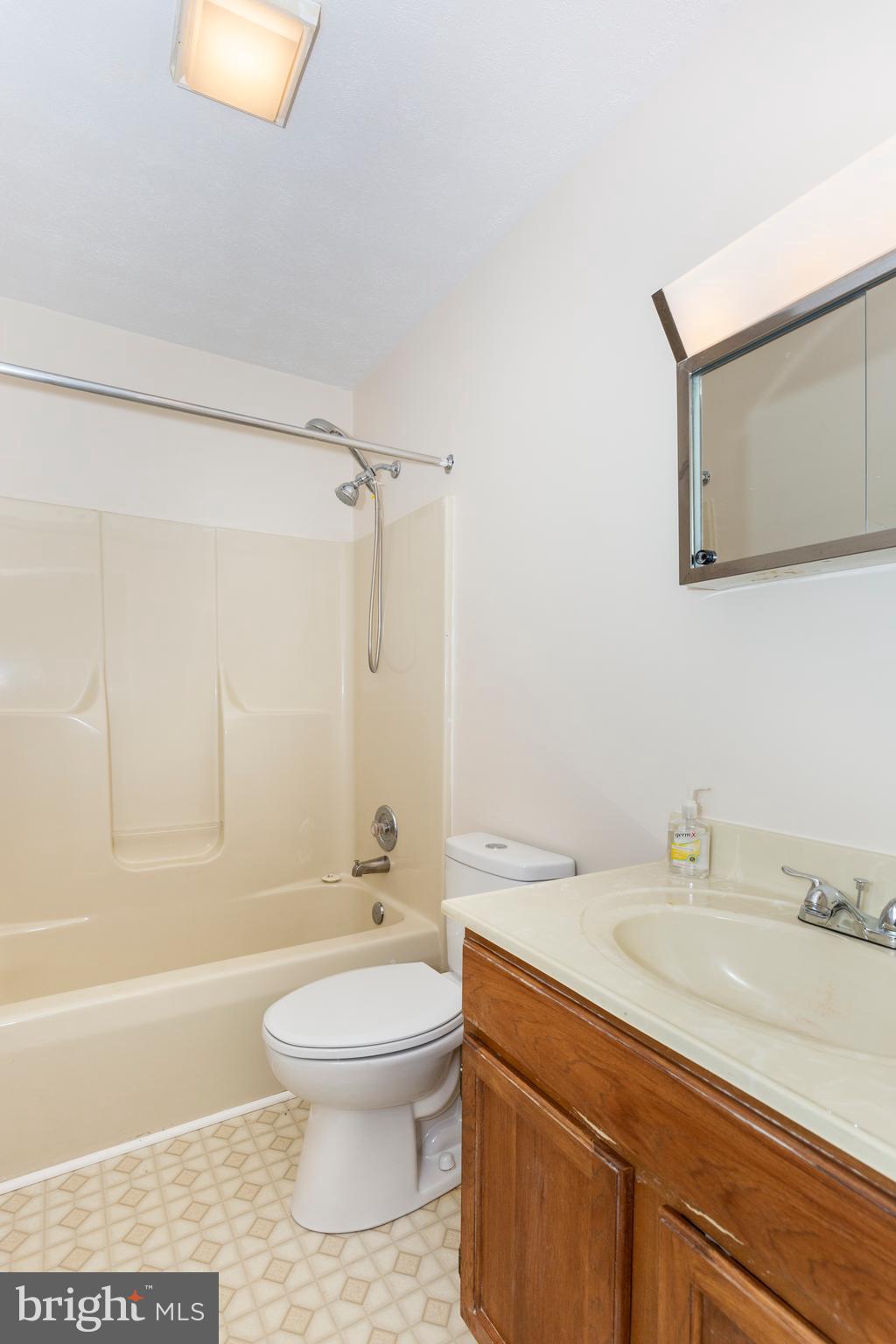 ROBERTS MILL RUN - Residential