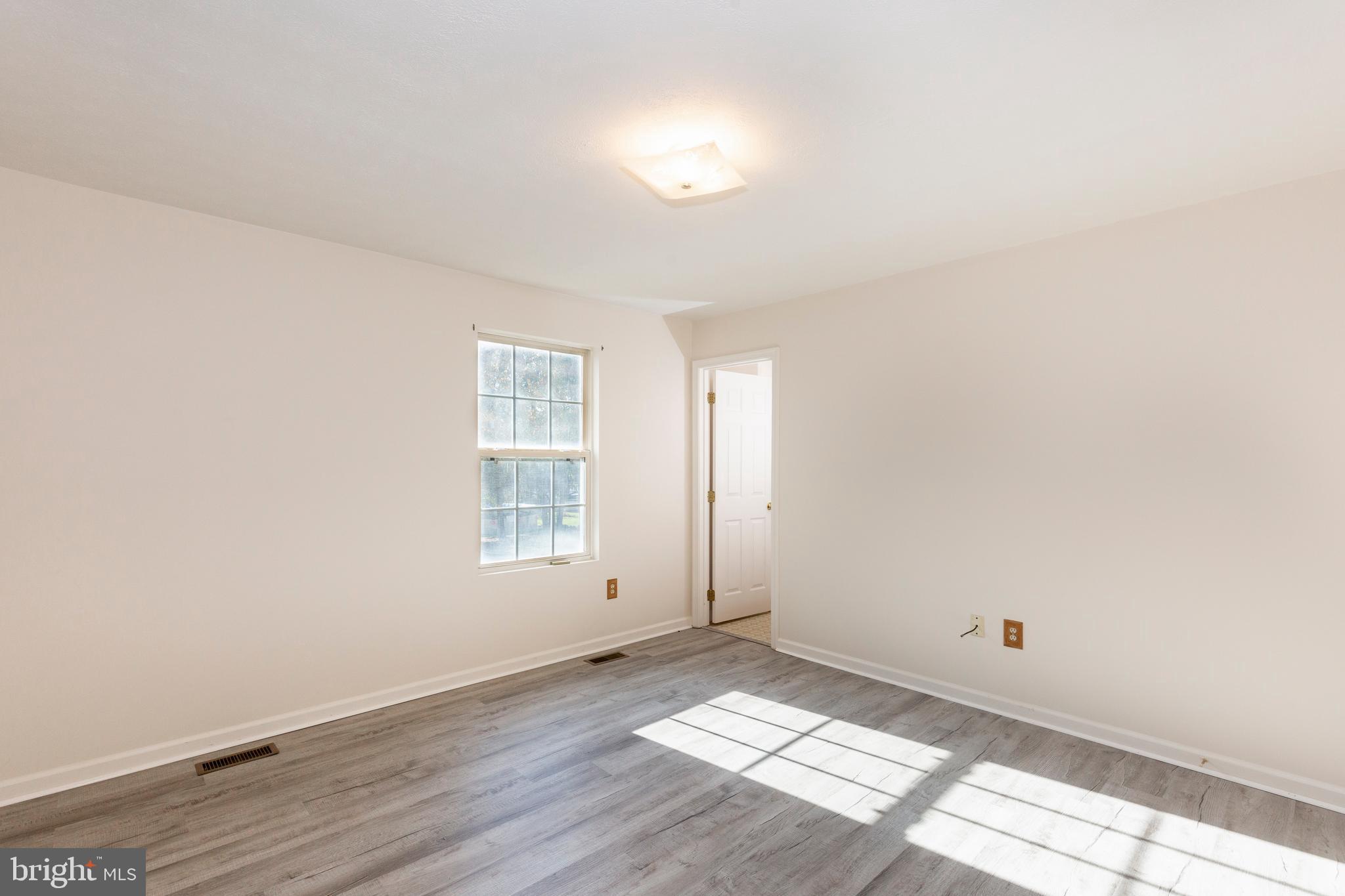 ROBERTS MILL RUN - Residential