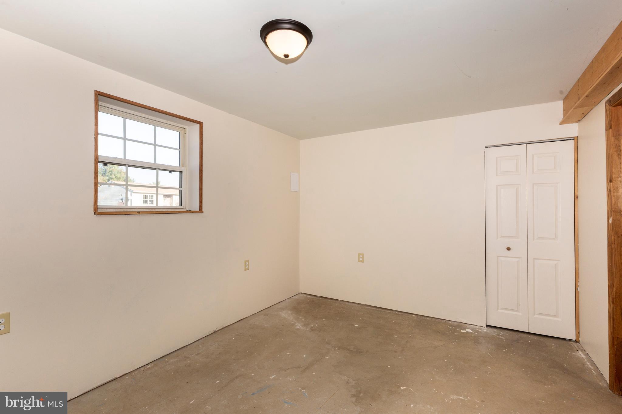 ROBERTS MILL RUN - Residential