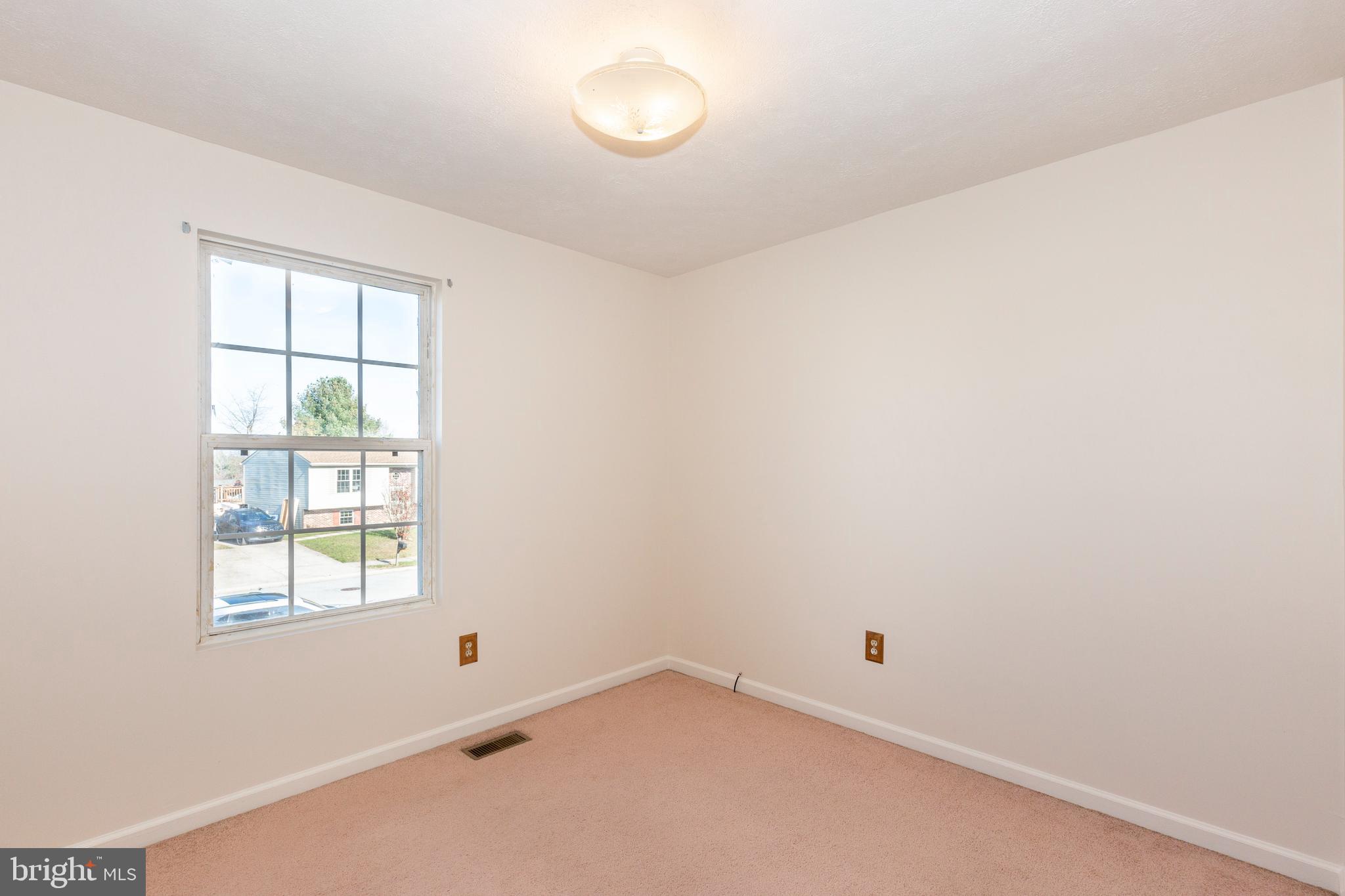 ROBERTS MILL RUN - Residential