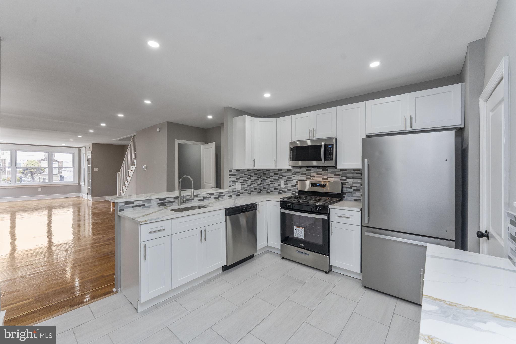 WEST OAK LANE - Residential