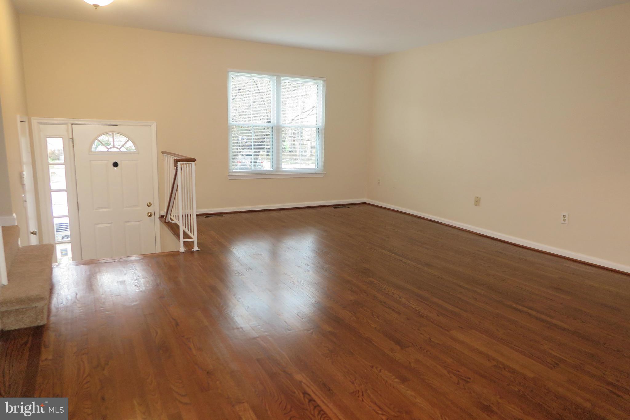 18008 SUNSET LAKE COURT