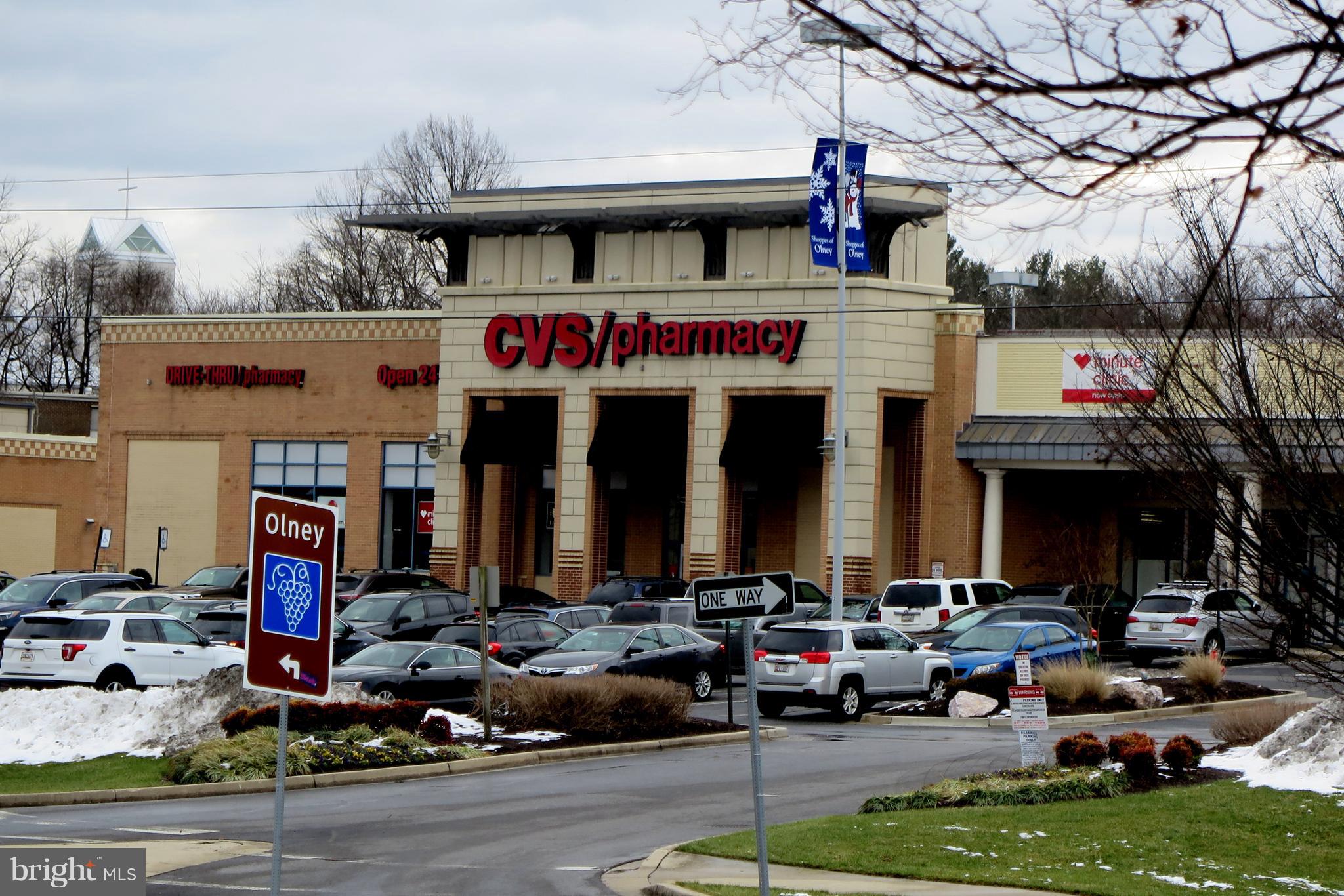 WILLIAMSBURG VILLAGE - Residential Lease