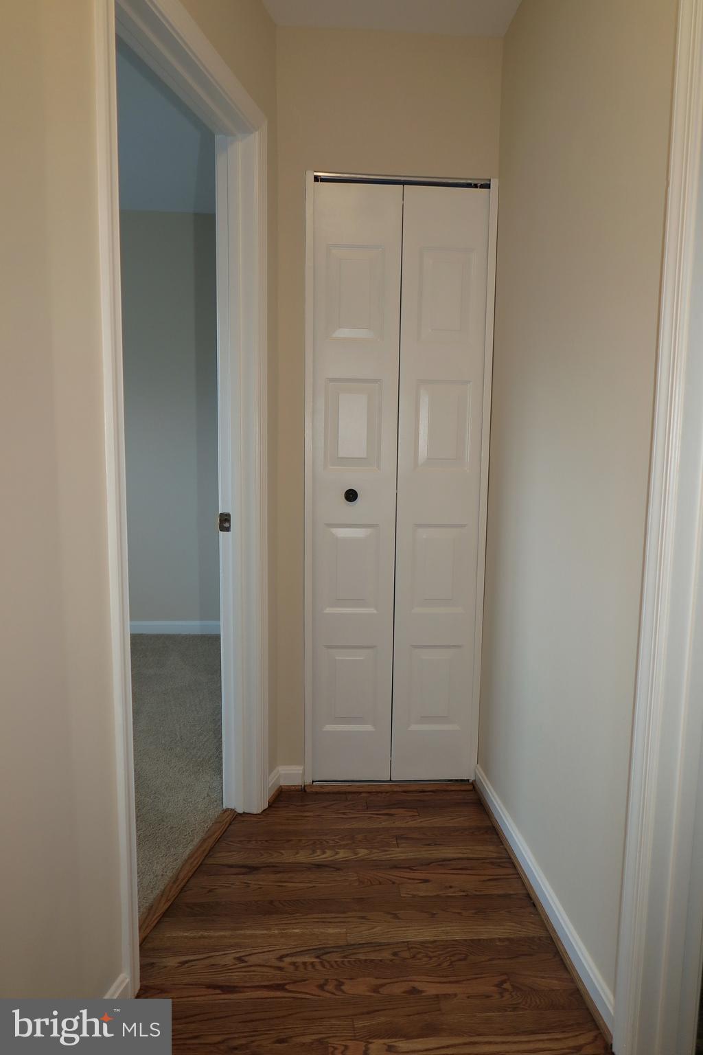 WILLIAMSBURG VILLAGE - Residential Lease