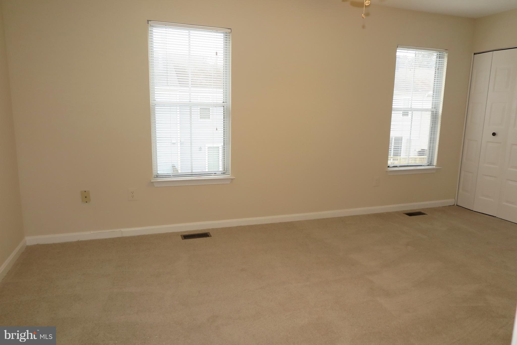 WILLIAMSBURG VILLAGE - Residential Lease