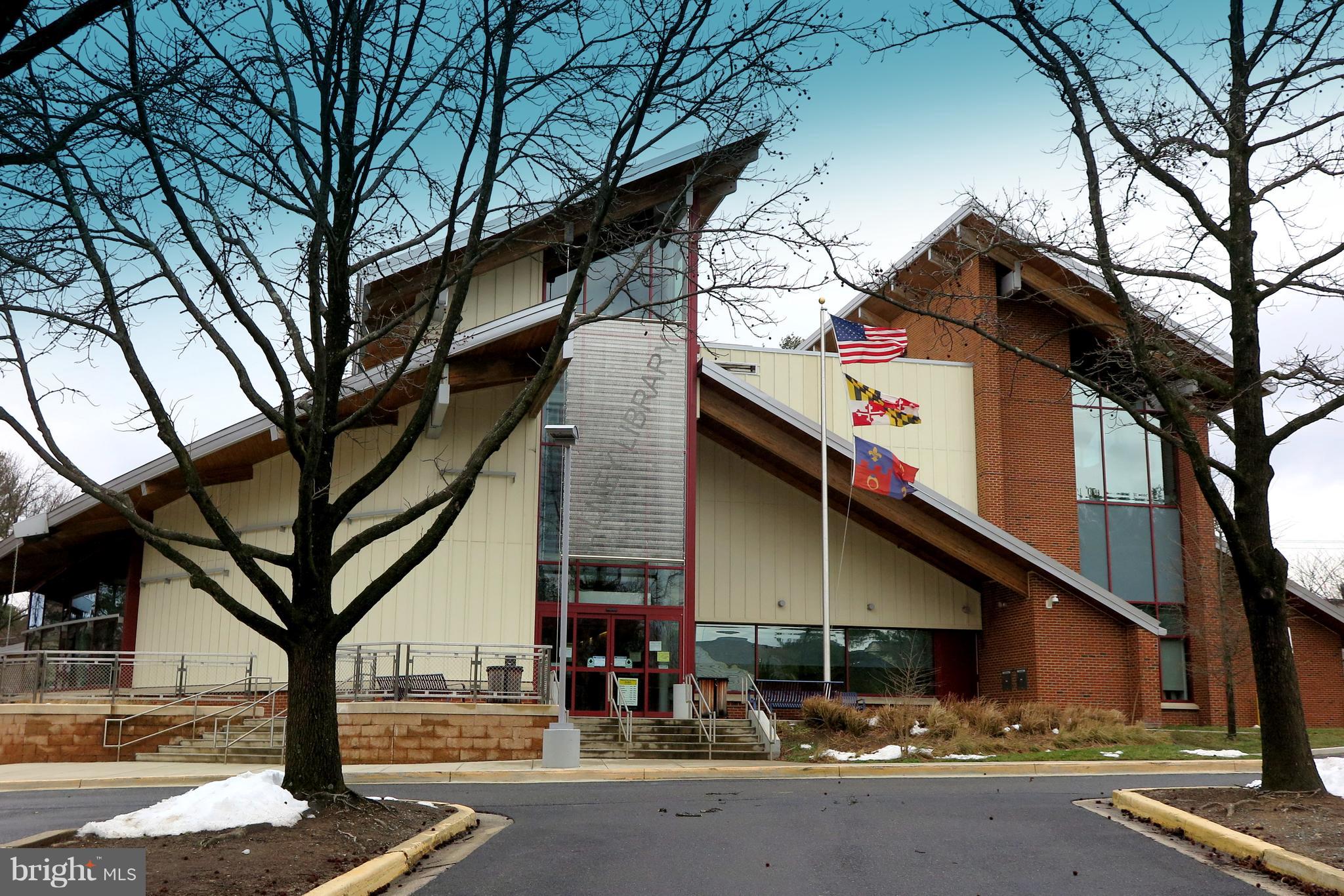 WILLIAMSBURG VILLAGE - Residential Lease