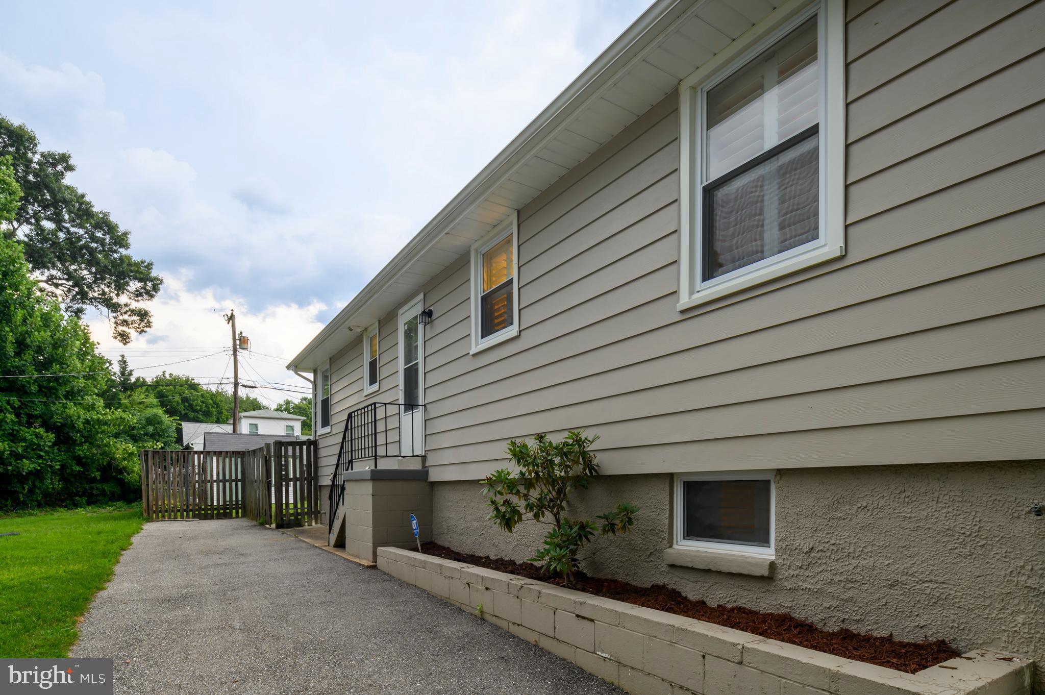 226 OSBORNE AVENUE