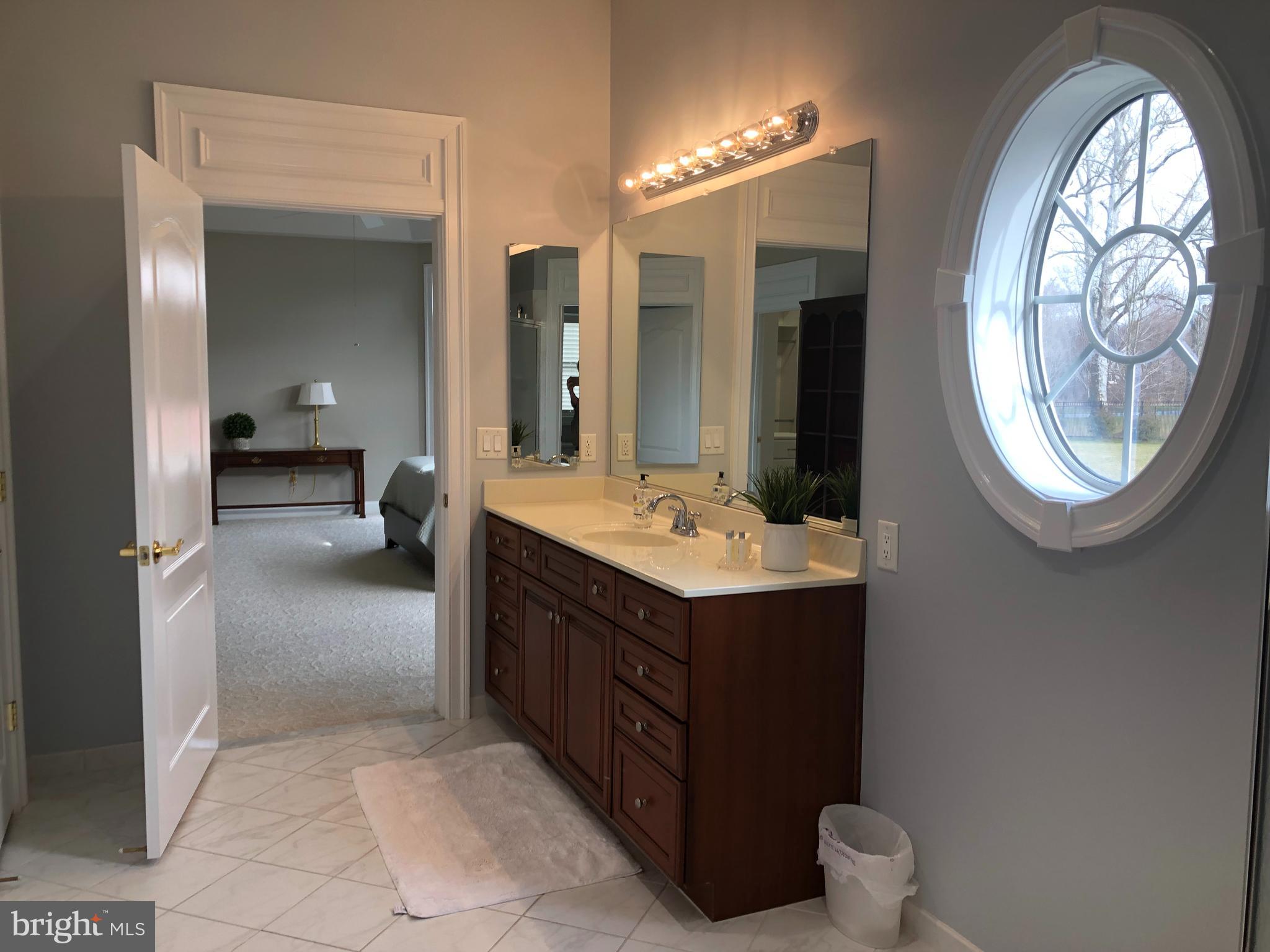 HOMEPORT FARM - Residential Lease