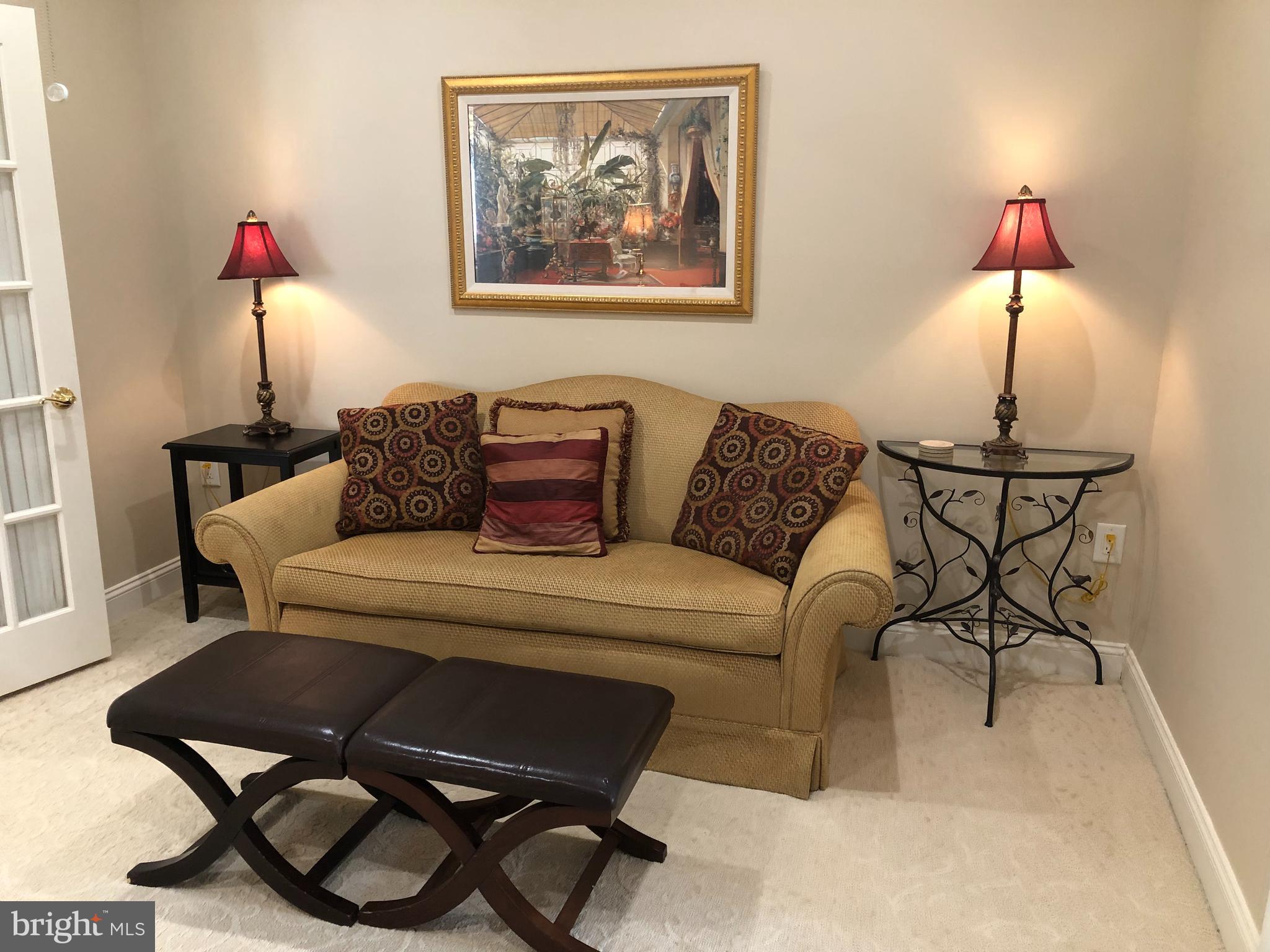 HOMEPORT FARM - Residential Lease