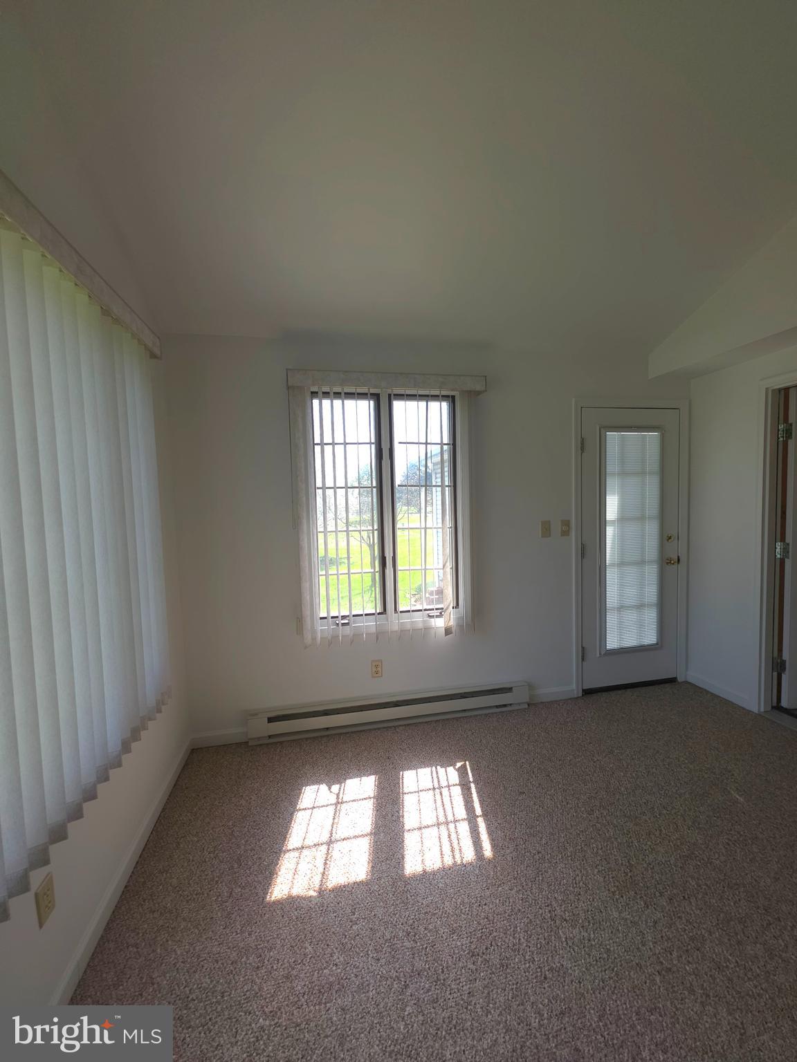 INWOOD EAST - Residential