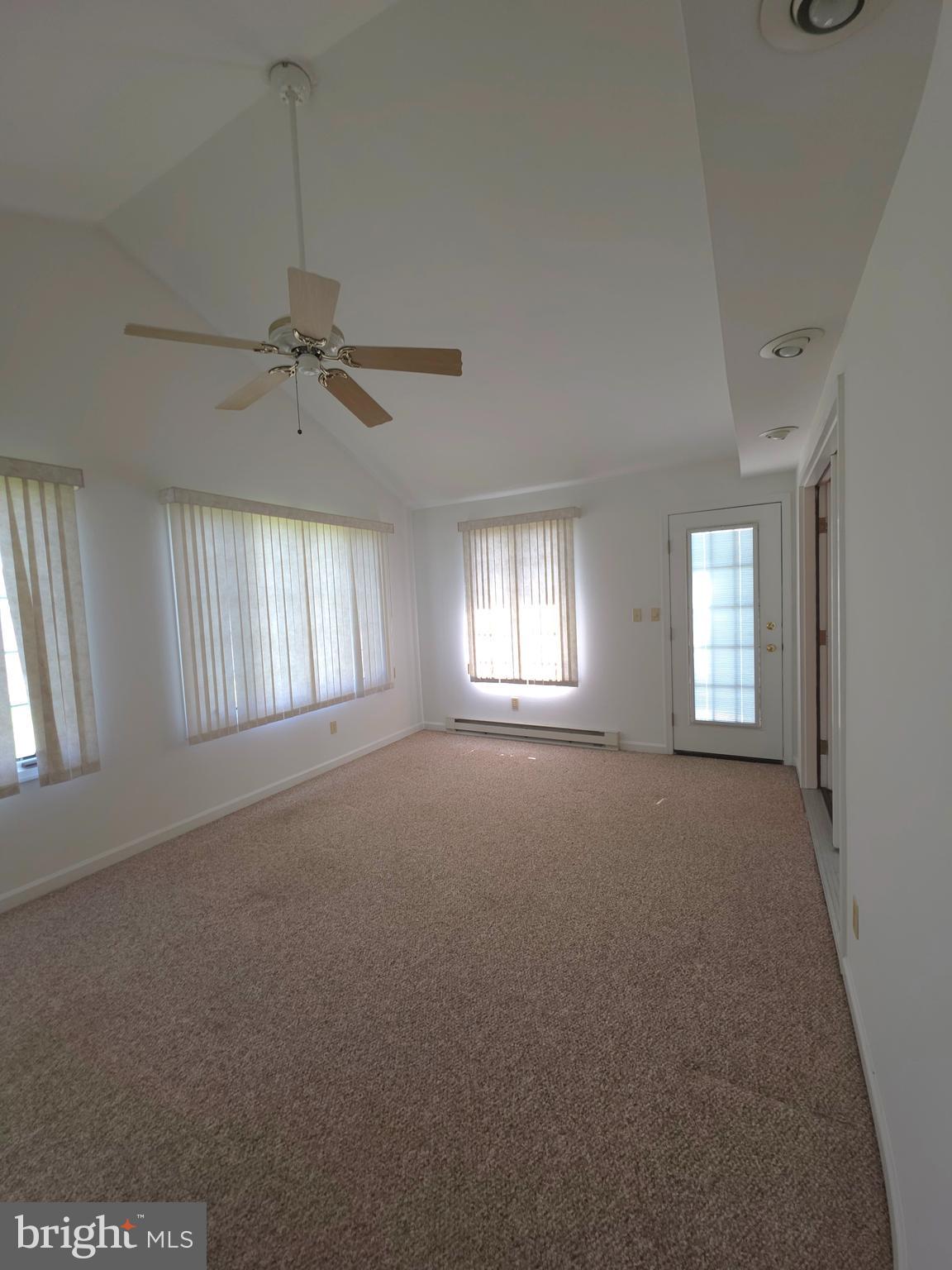 INWOOD EAST - Residential