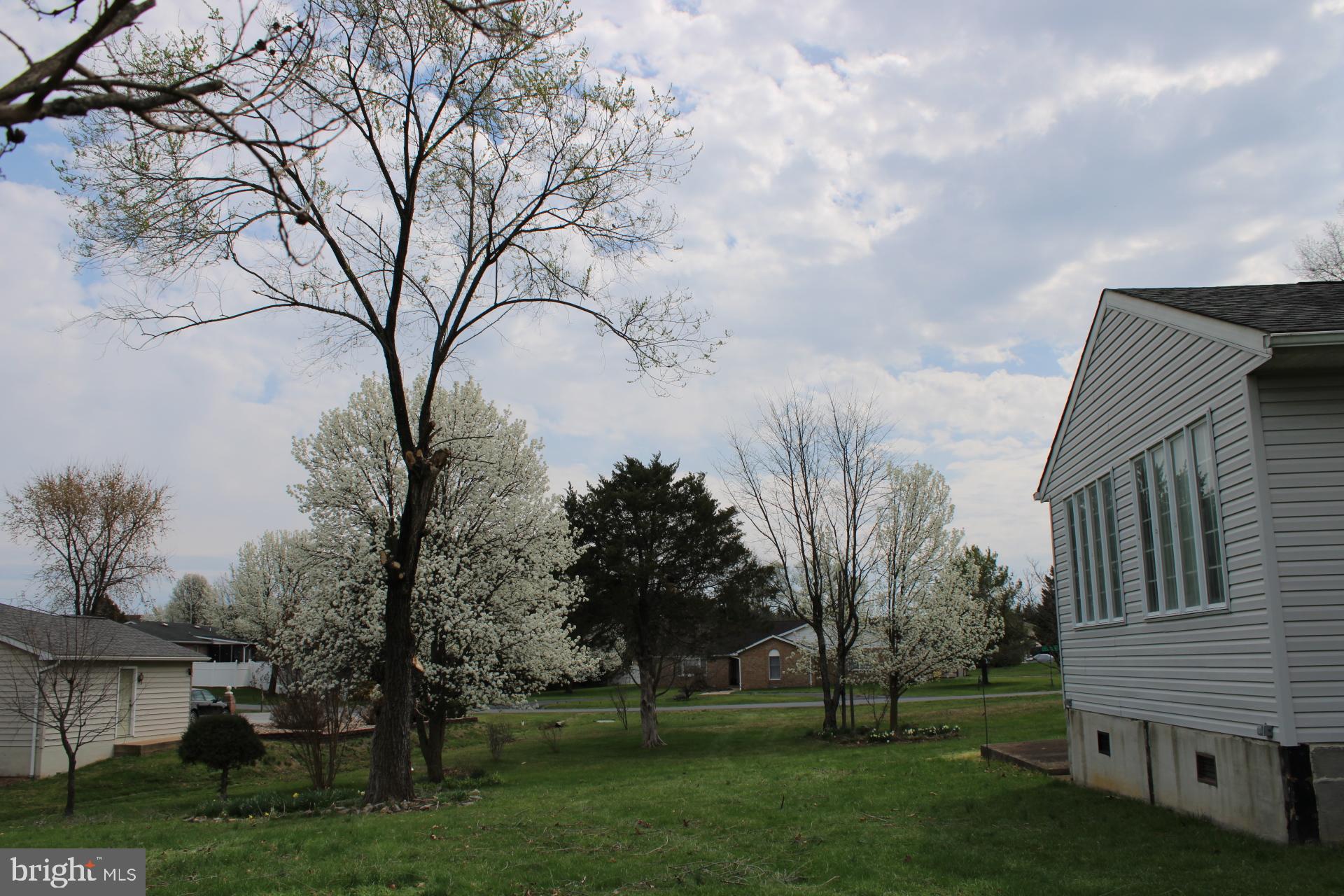 INWOOD EAST - Residential