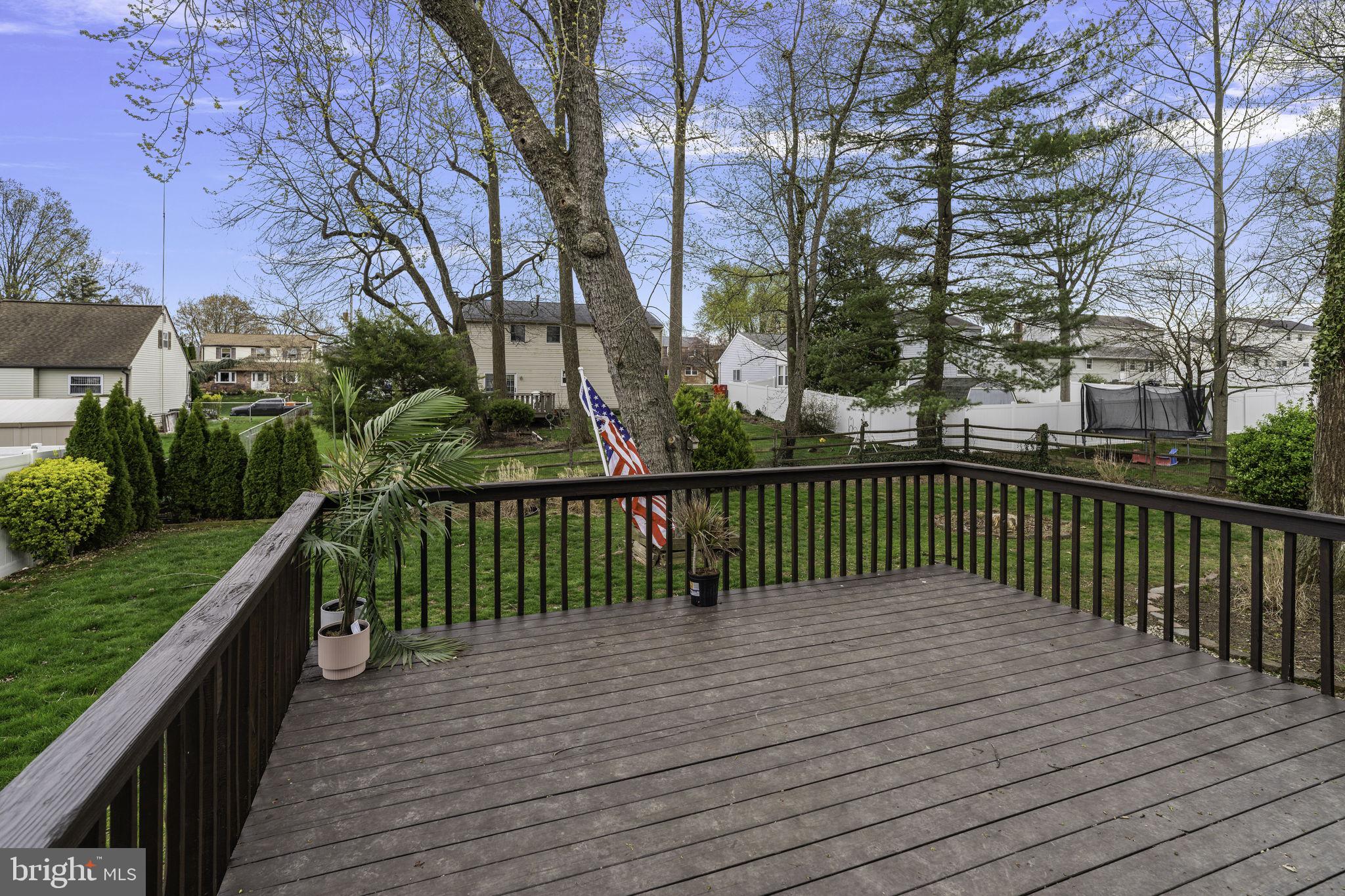 WILLOW FARMS - Residential