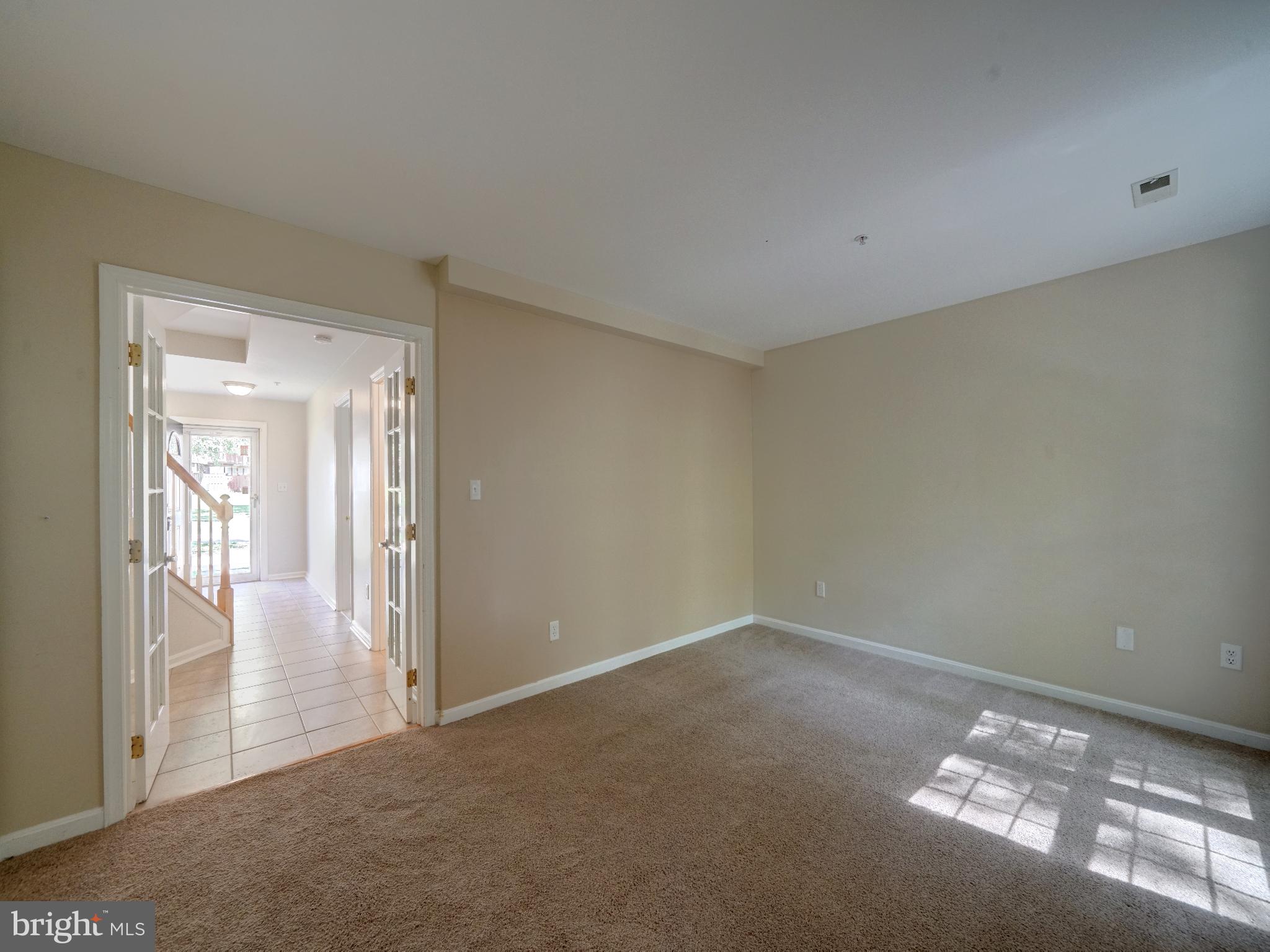 SEVEN OAKS - Residential Lease