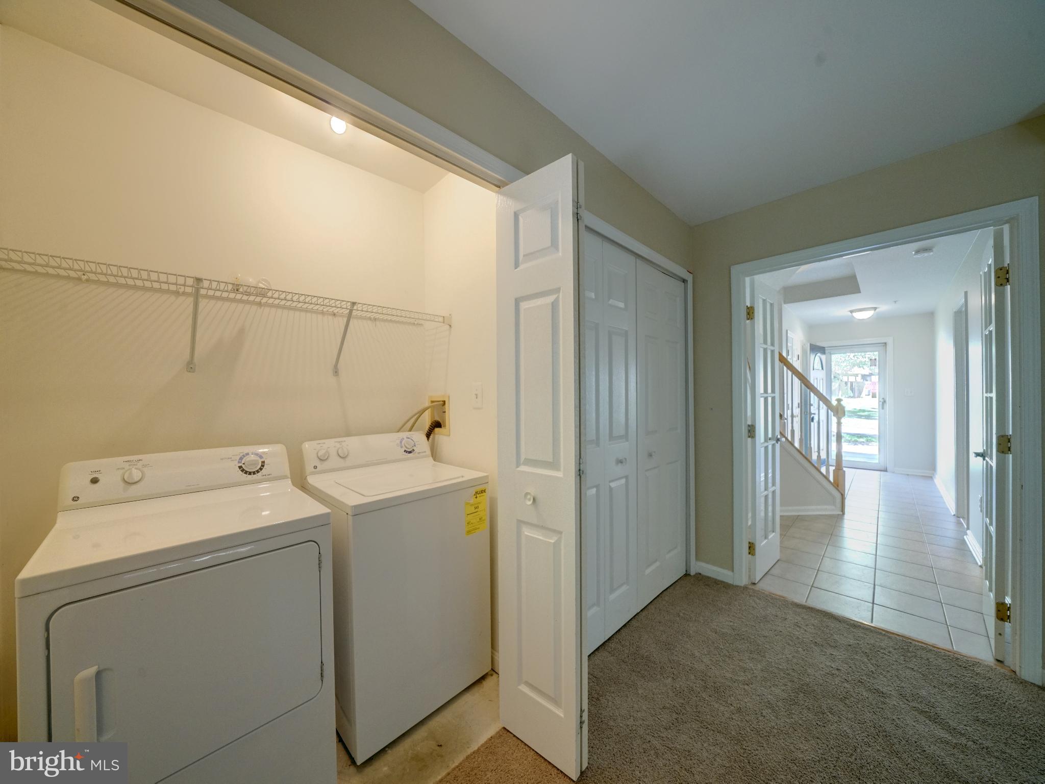 SEVEN OAKS - Residential Lease