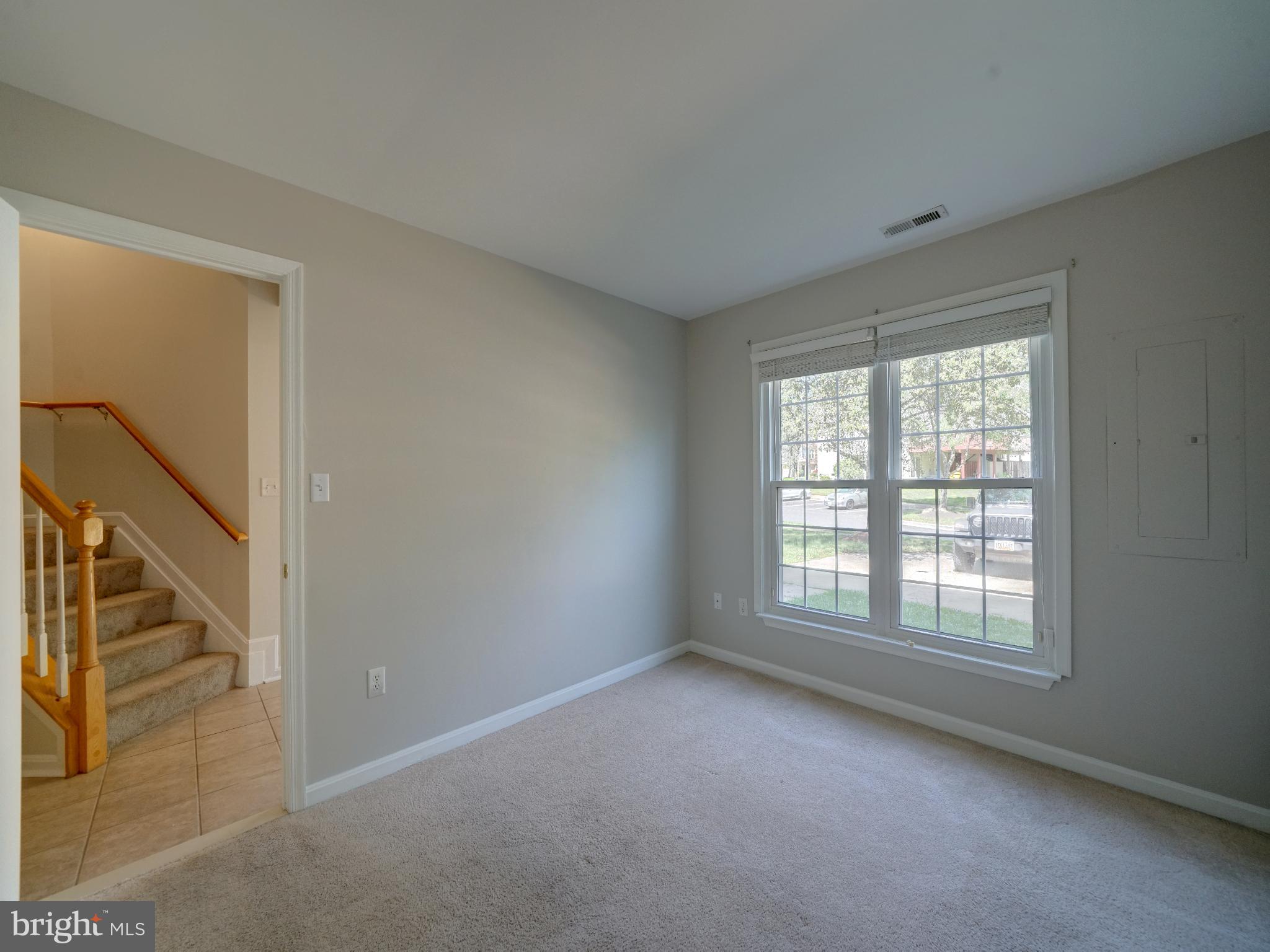 SEVEN OAKS - Residential Lease