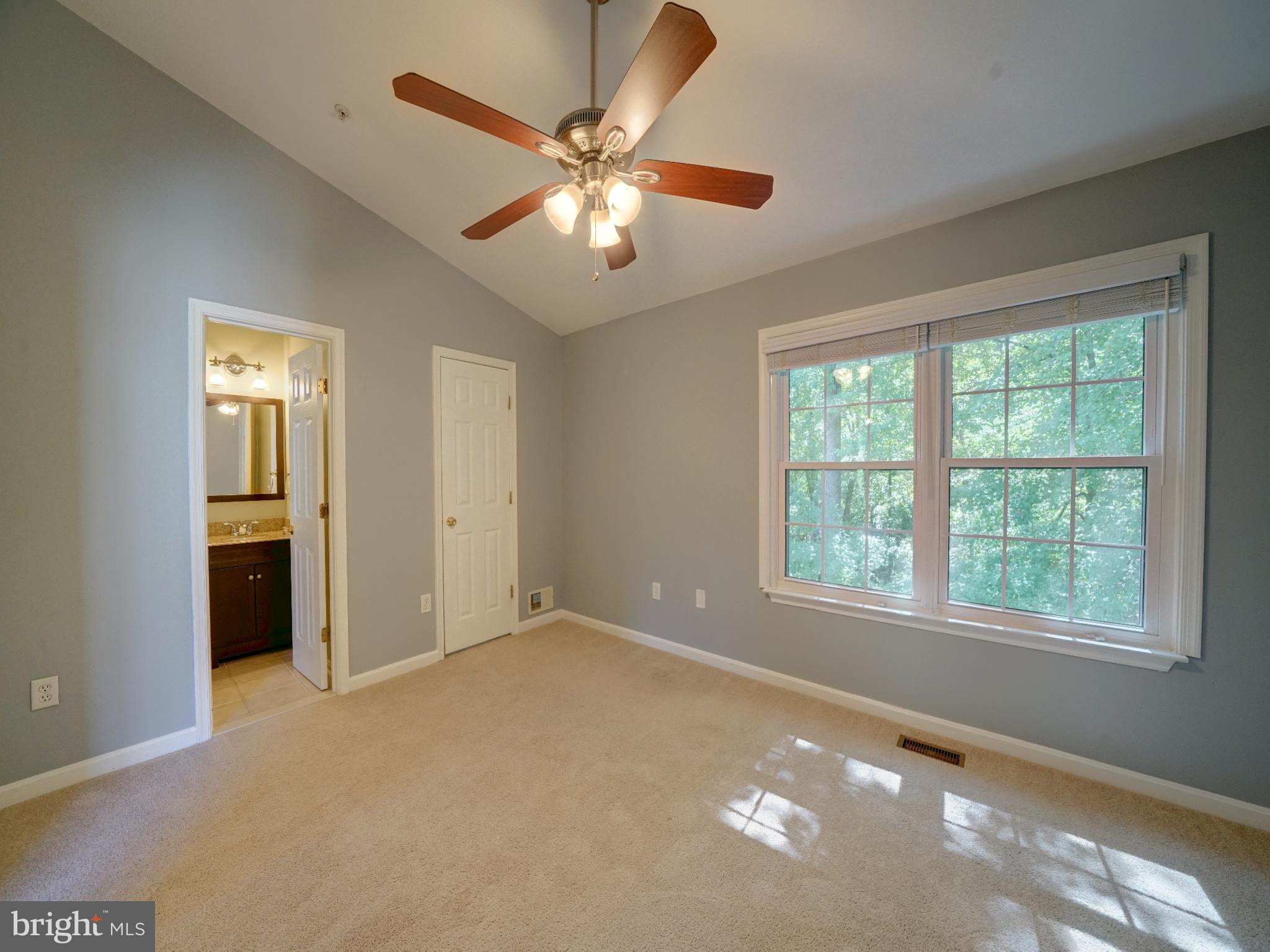 SEVEN OAKS - Residential Lease