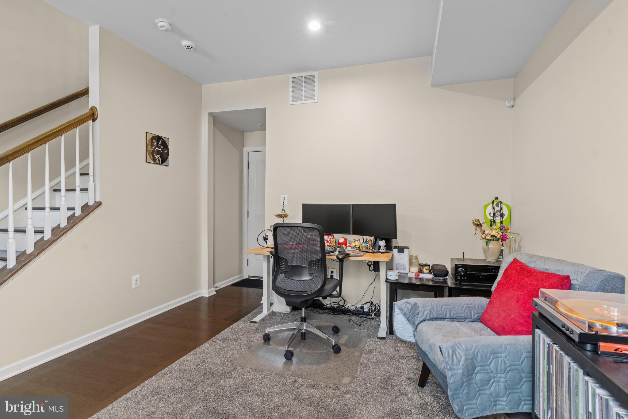 OLDHAM CROSSING - Residential