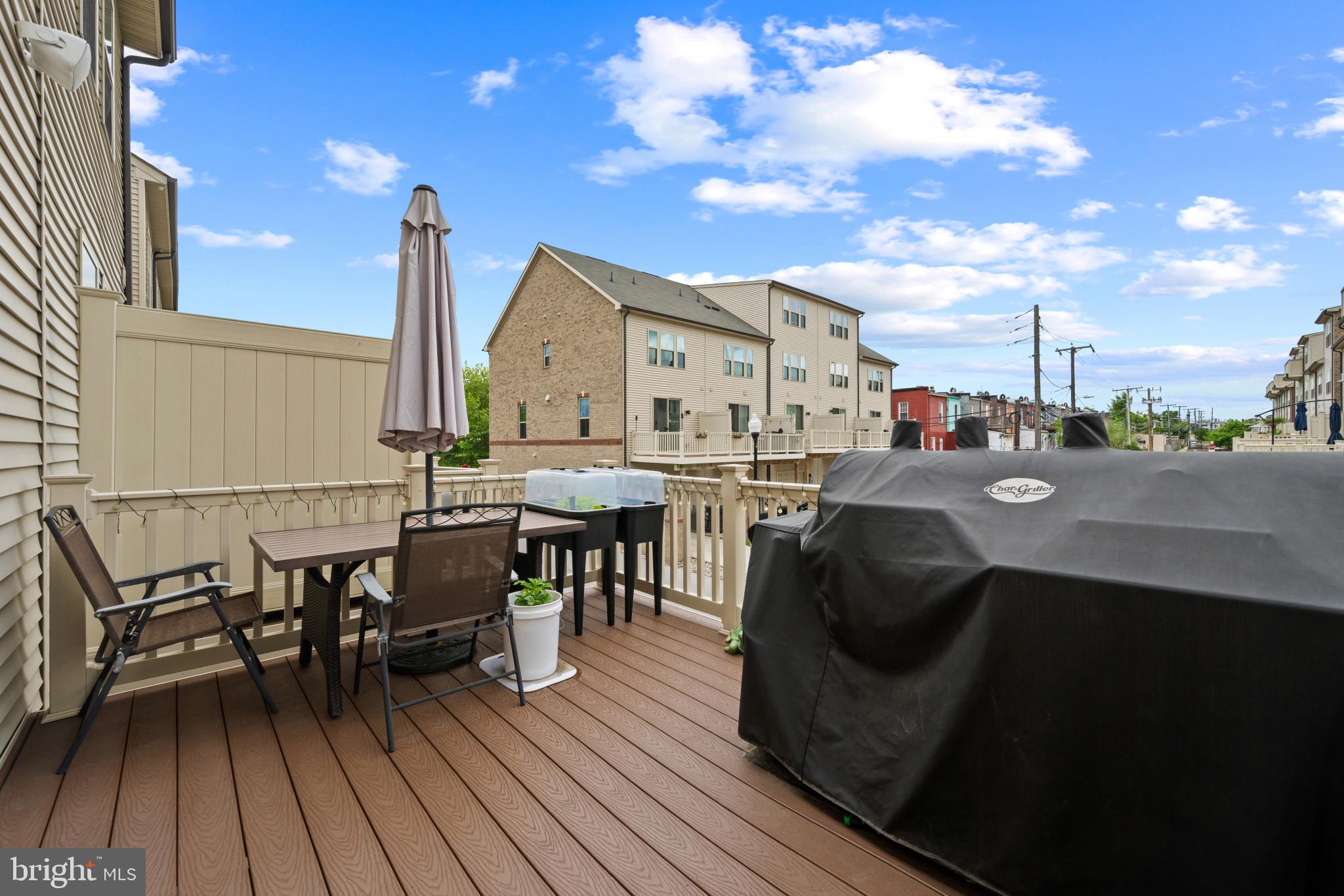 OLDHAM CROSSING - Residential