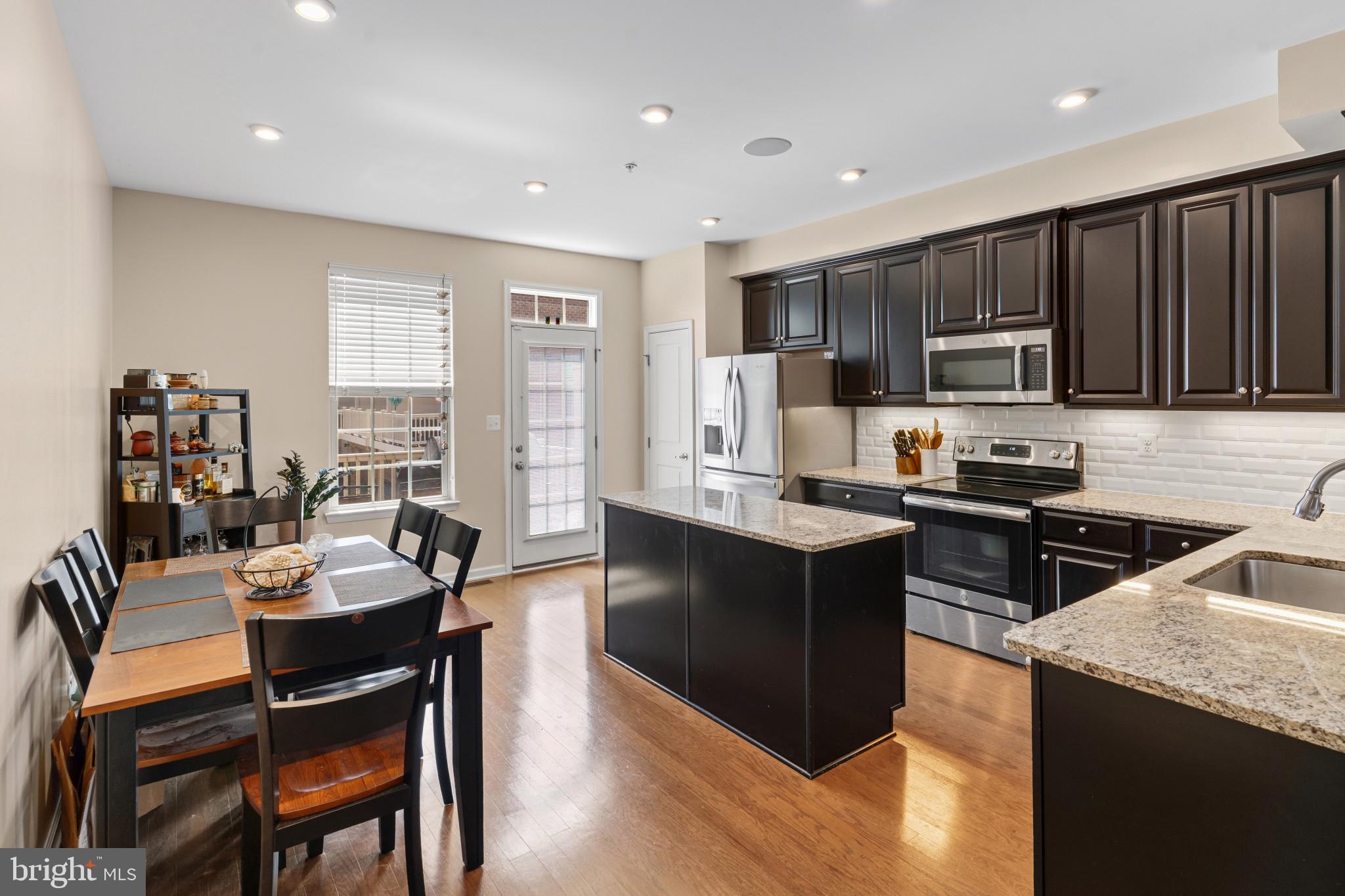 OLDHAM CROSSING - Residential