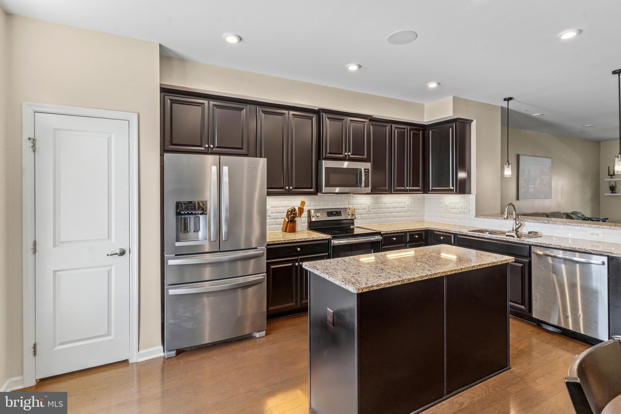 OLDHAM CROSSING - Residential