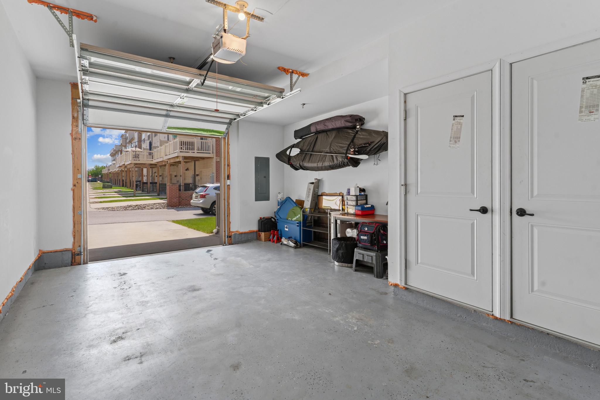 OLDHAM CROSSING - Residential