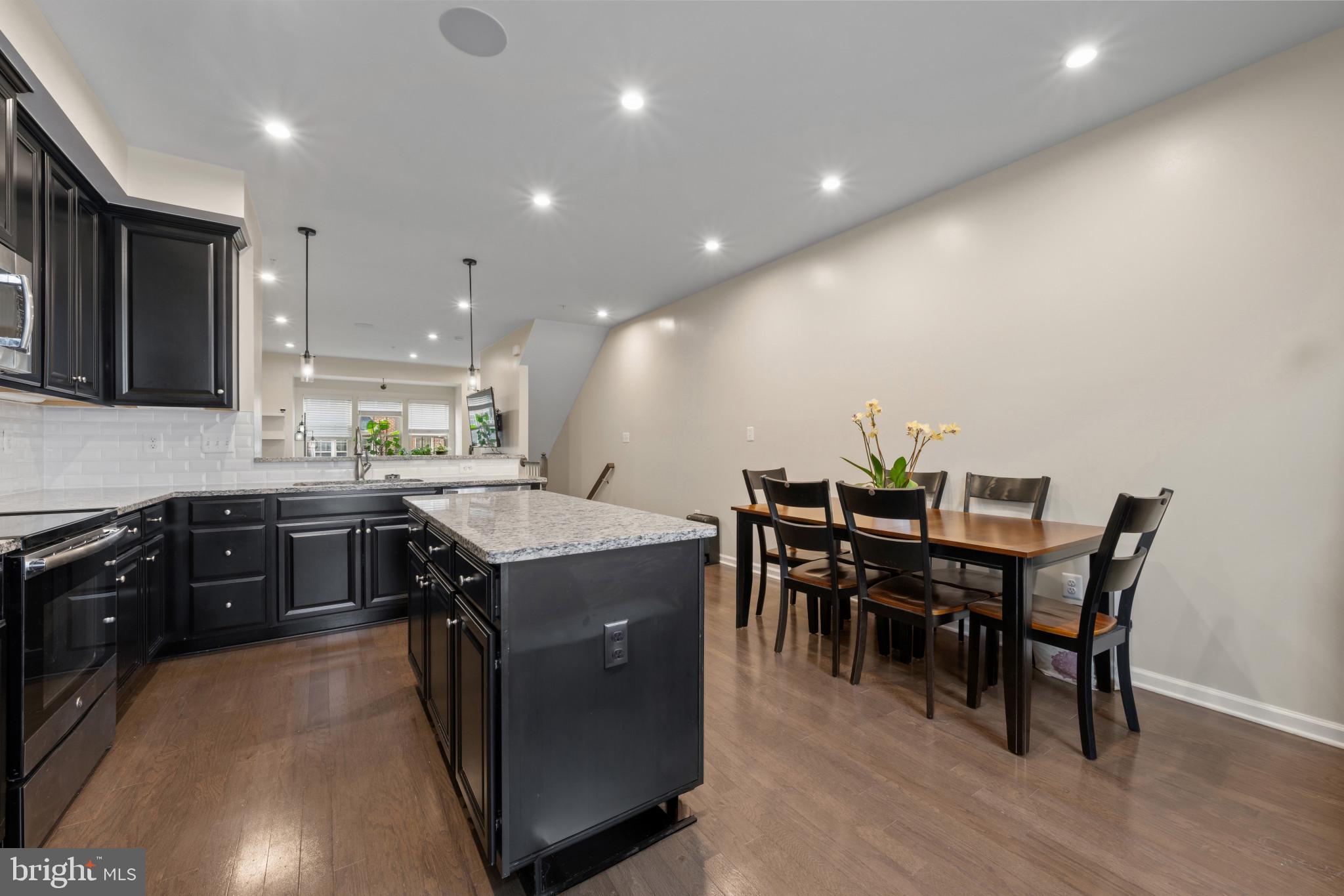 OLDHAM CROSSING - Residential