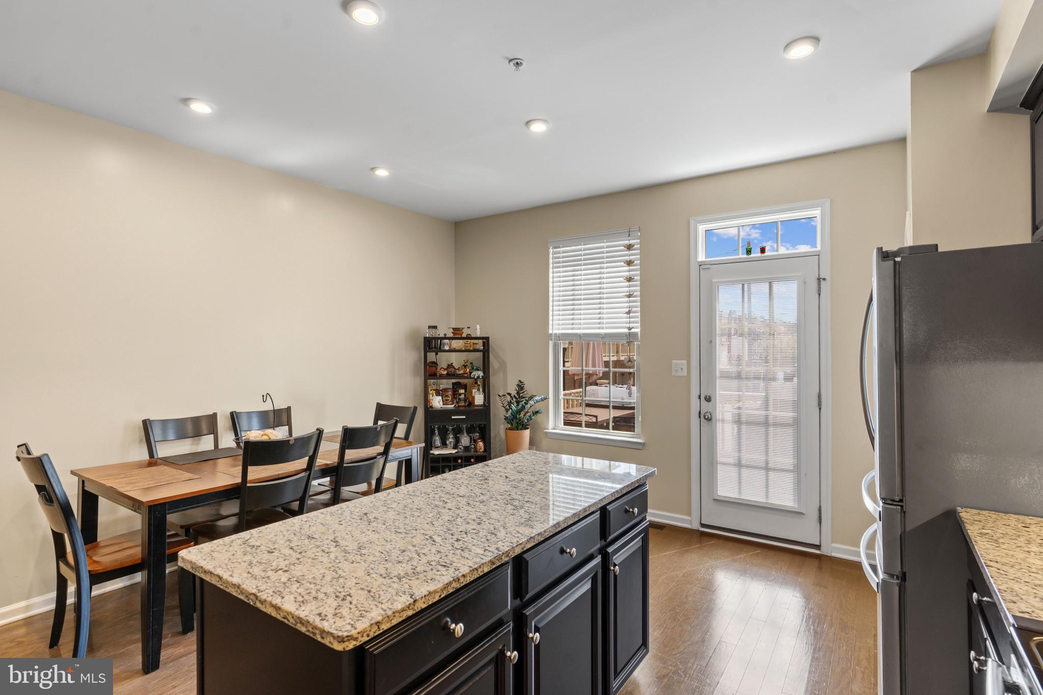 OLDHAM CROSSING - Residential