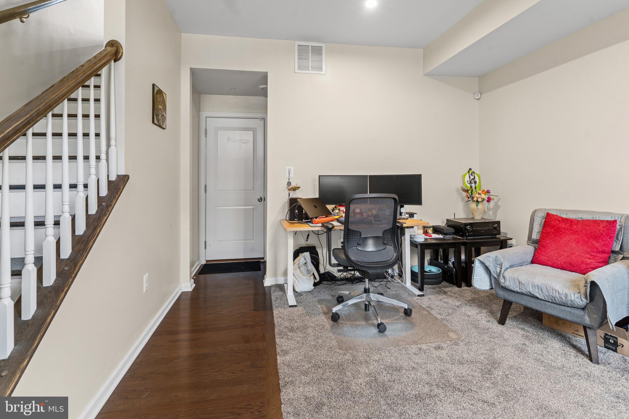 OLDHAM CROSSING - Residential