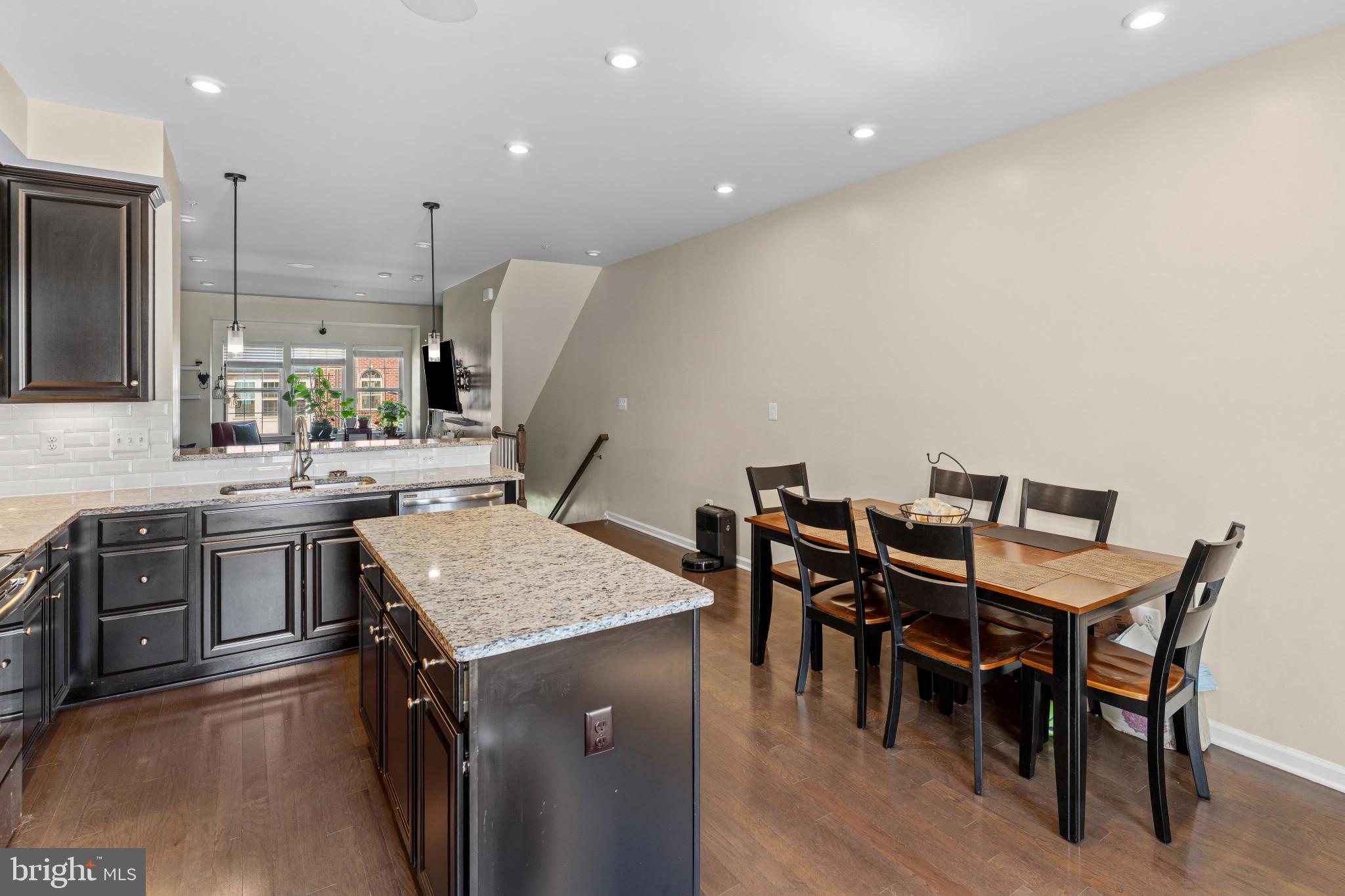 OLDHAM CROSSING - Residential