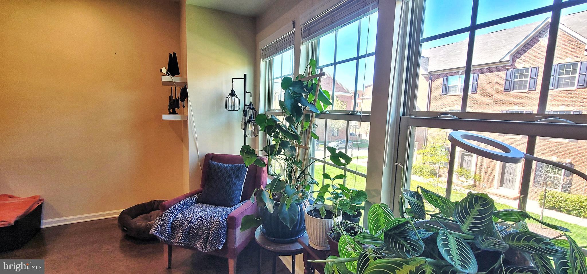 OLDHAM CROSSING - Residential