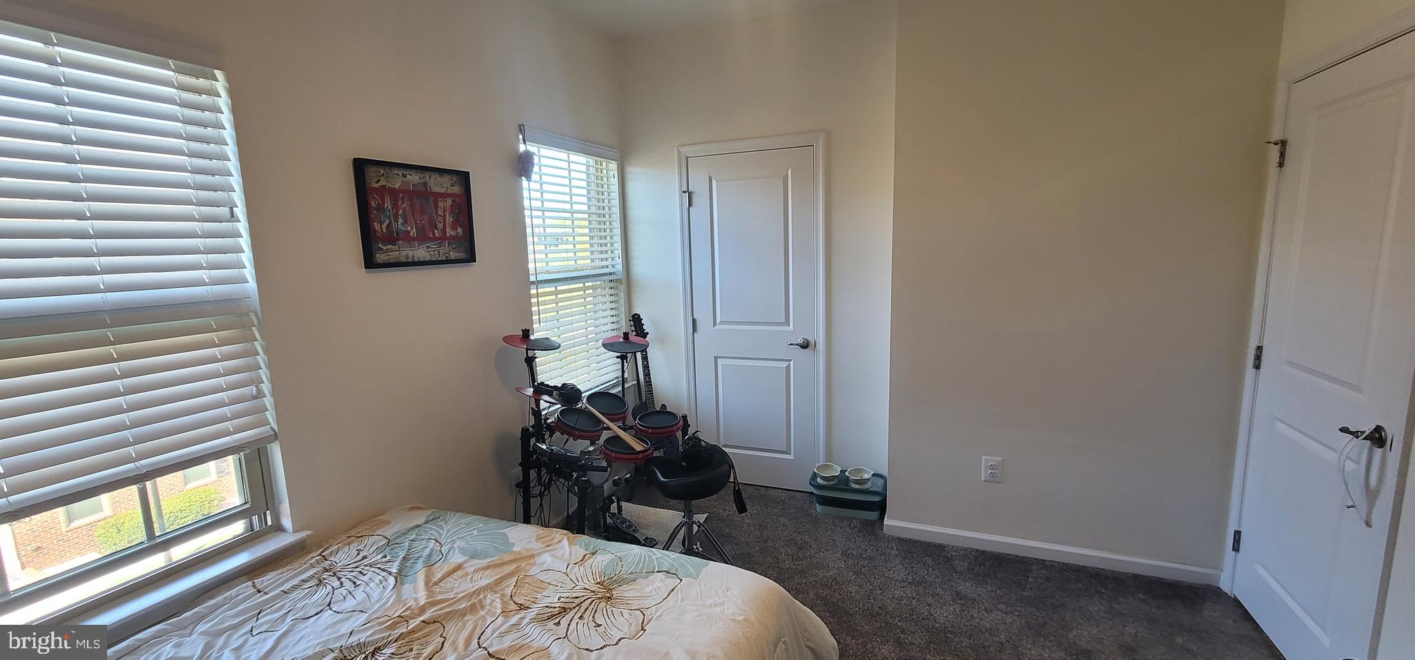 OLDHAM CROSSING - Residential