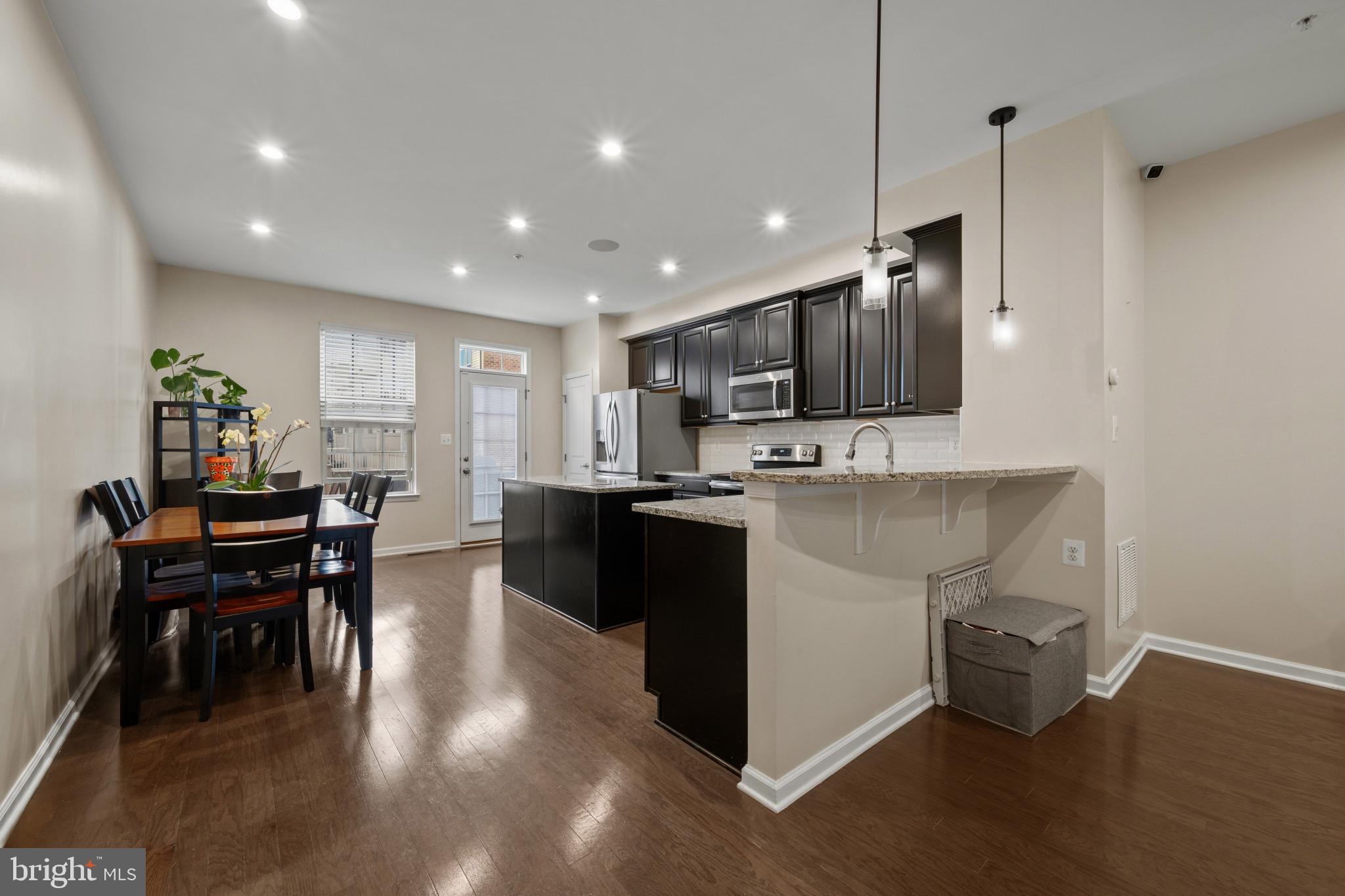 OLDHAM CROSSING - Residential