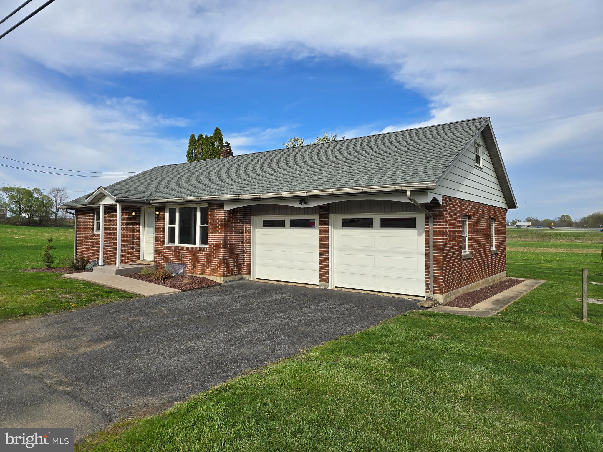 27 KEMPSVILLE ROAD