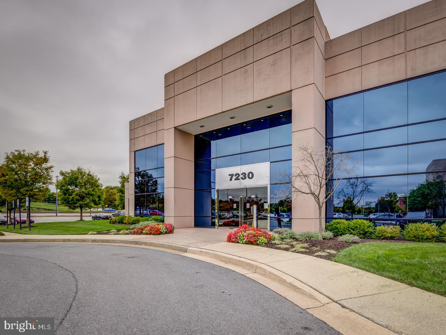 Brand new multiple offices available for Lease! Fully built out ! One of the finest location in Columbia. 5 star settings! Tons of amenities available - lounge, conference rooms, work area, sitting area, coffee room, meeting rooms, fireplace and much more! 24 hour access, ample parking. Optional furniture available. Utilities included in the rent! 11 individual/private offices to choose from! Located near major highway, stores, restaurants, gym and much more! Call for an appointment today!