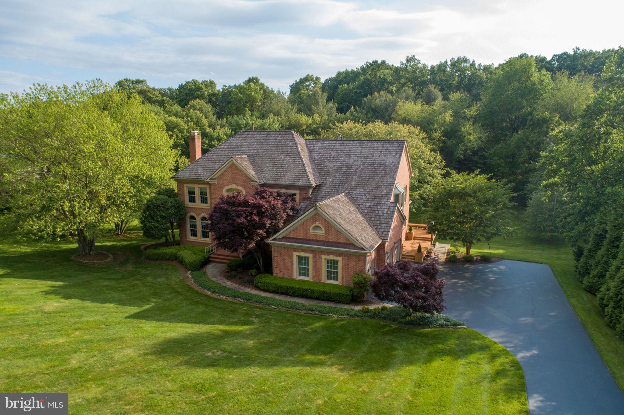 HUNTERS PLACE - Residential