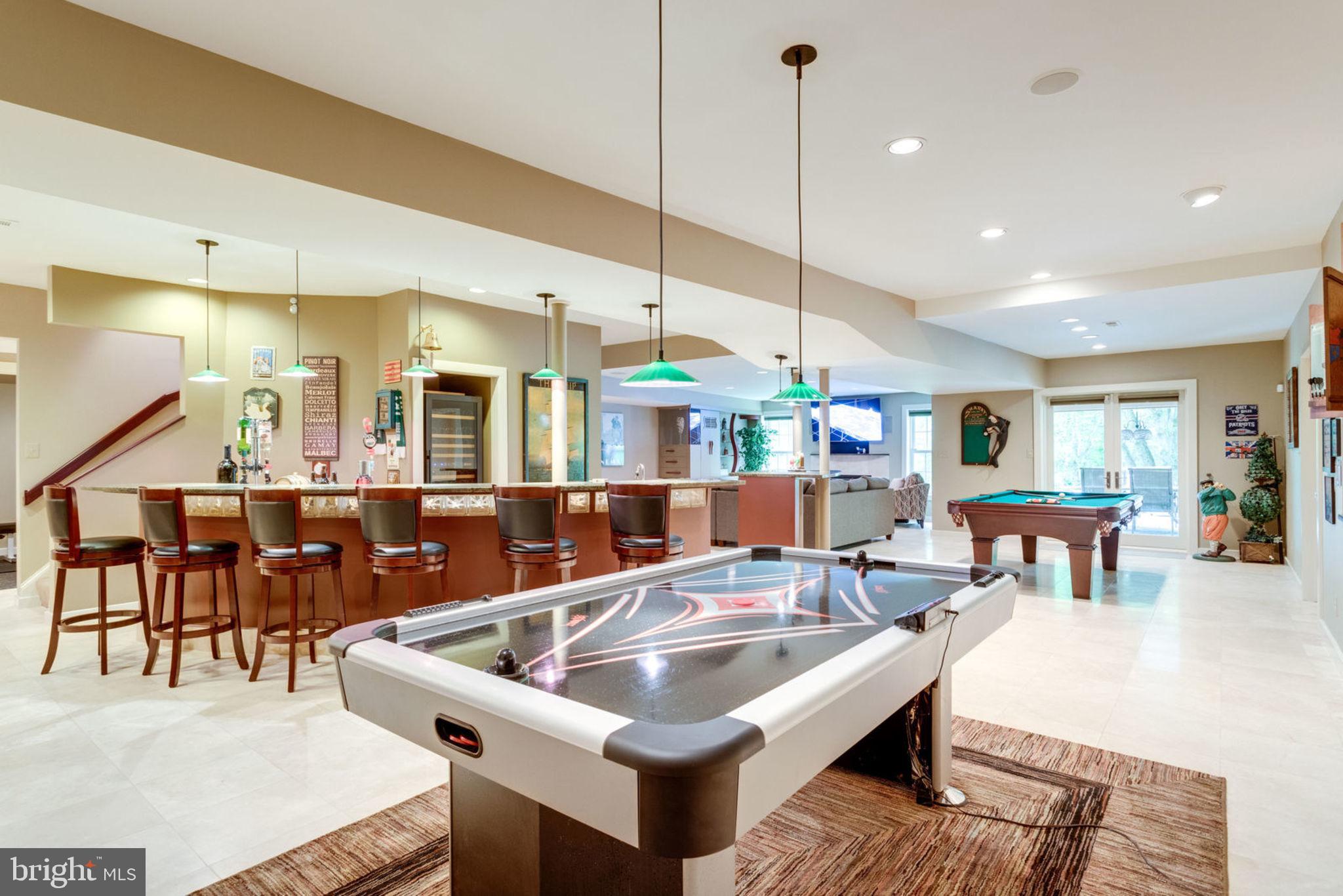 HUNTERS PLACE - Residential