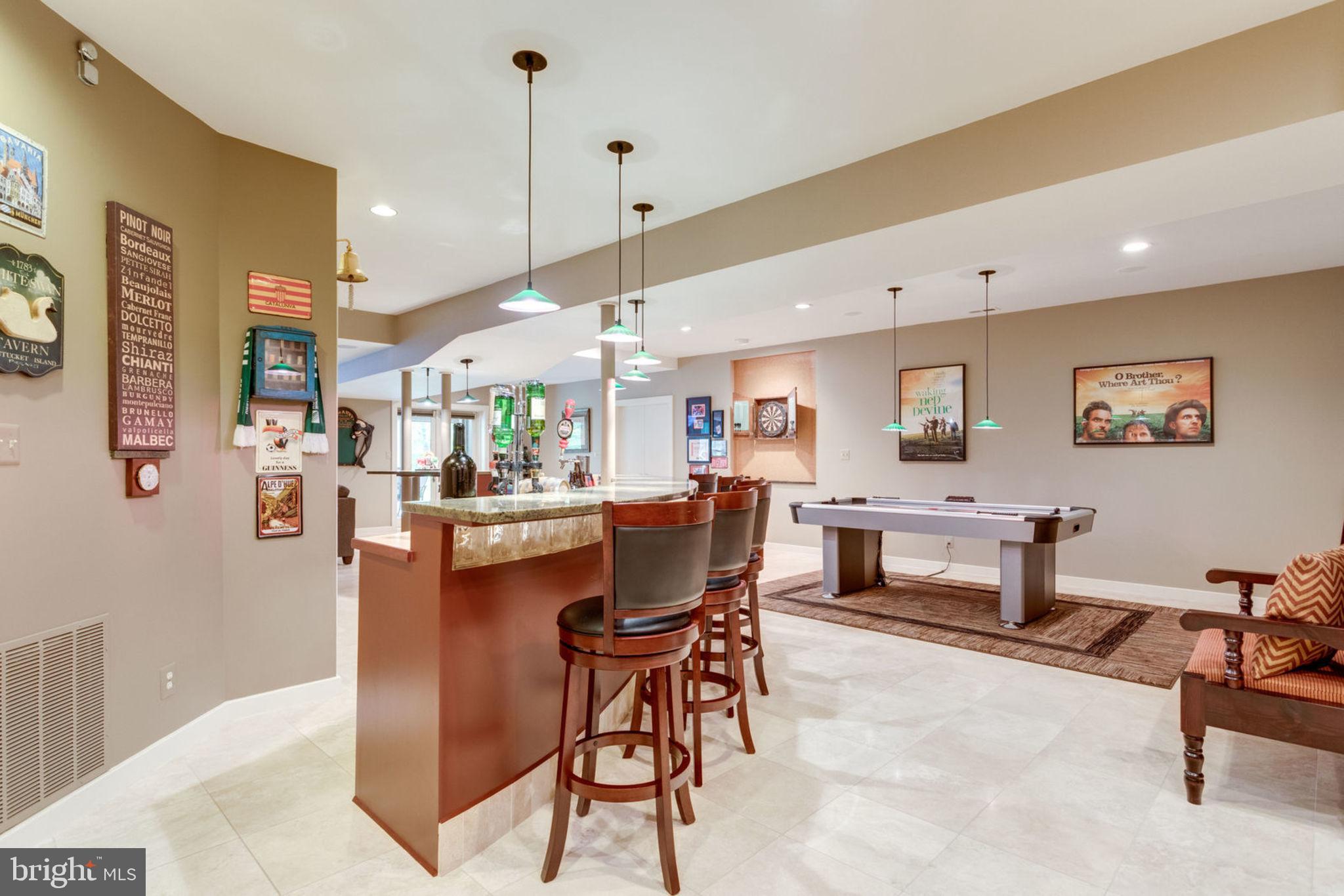 HUNTERS PLACE - Residential