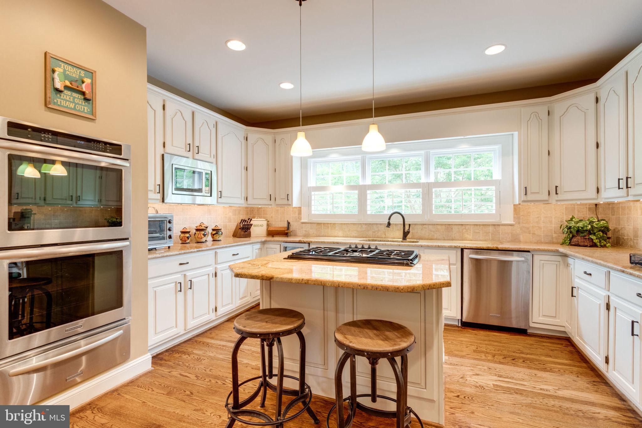 HUNTERS PLACE - Residential