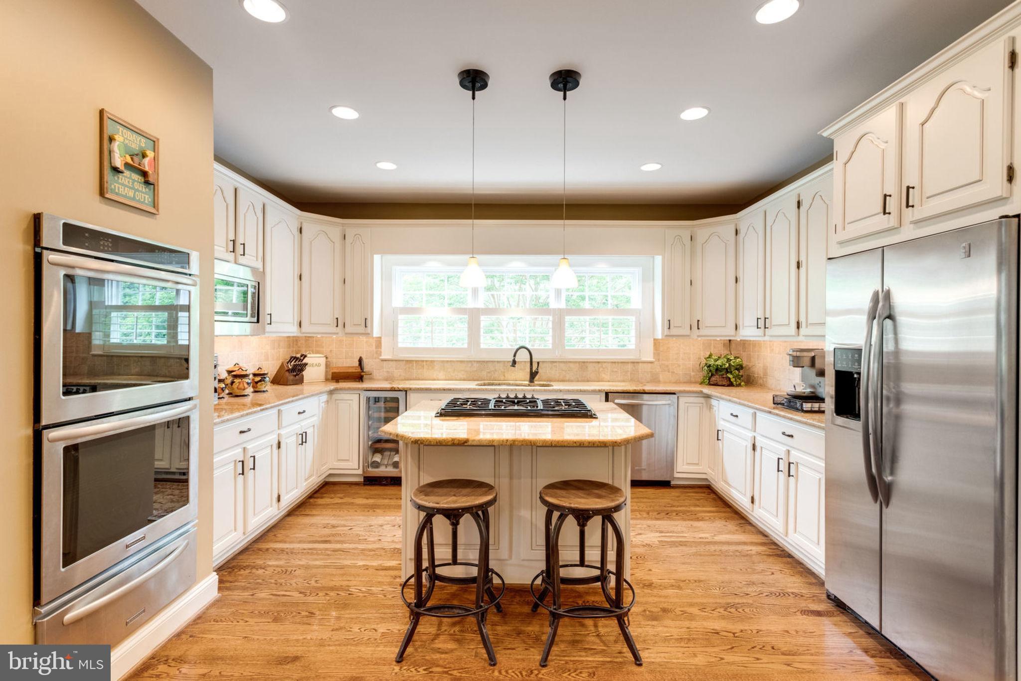 HUNTERS PLACE - Residential