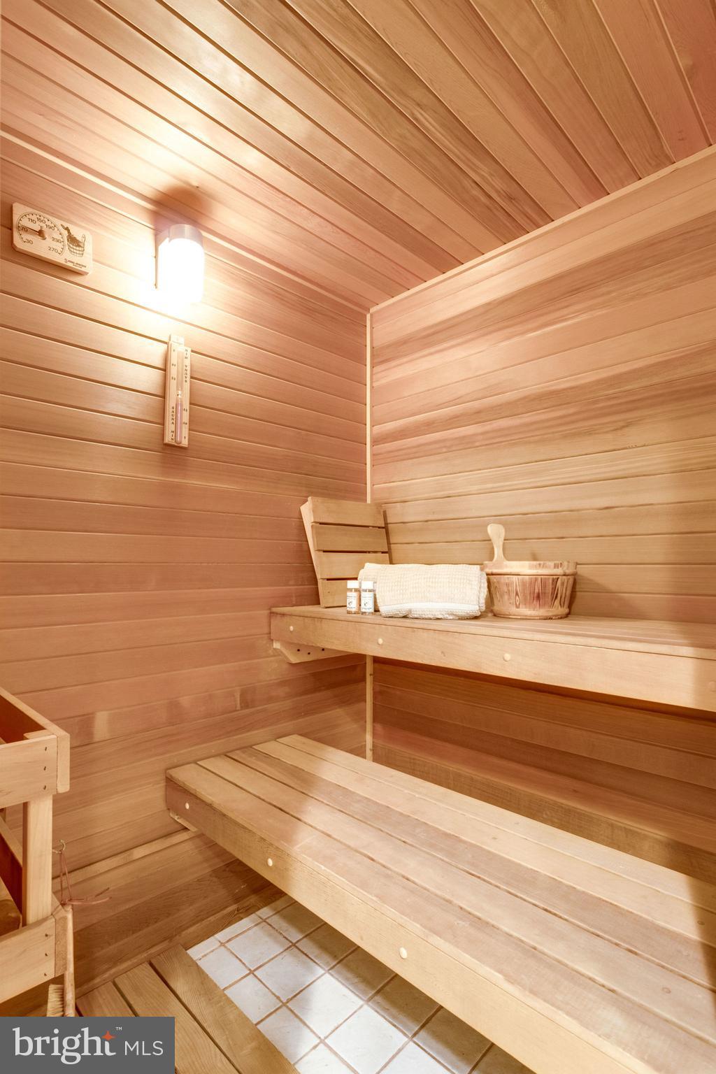 HUNTERS PLACE - Residential