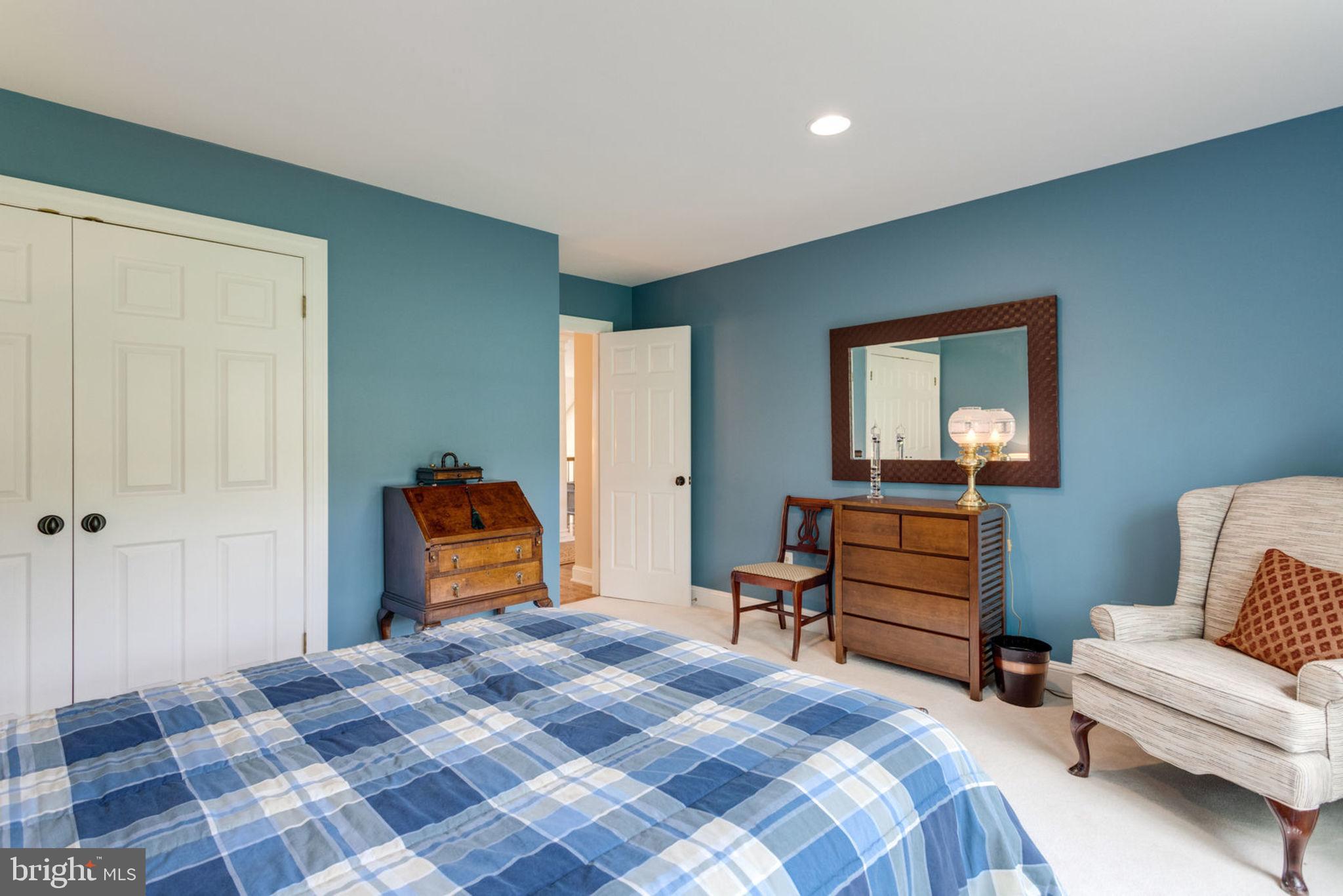 HUNTERS PLACE - Residential