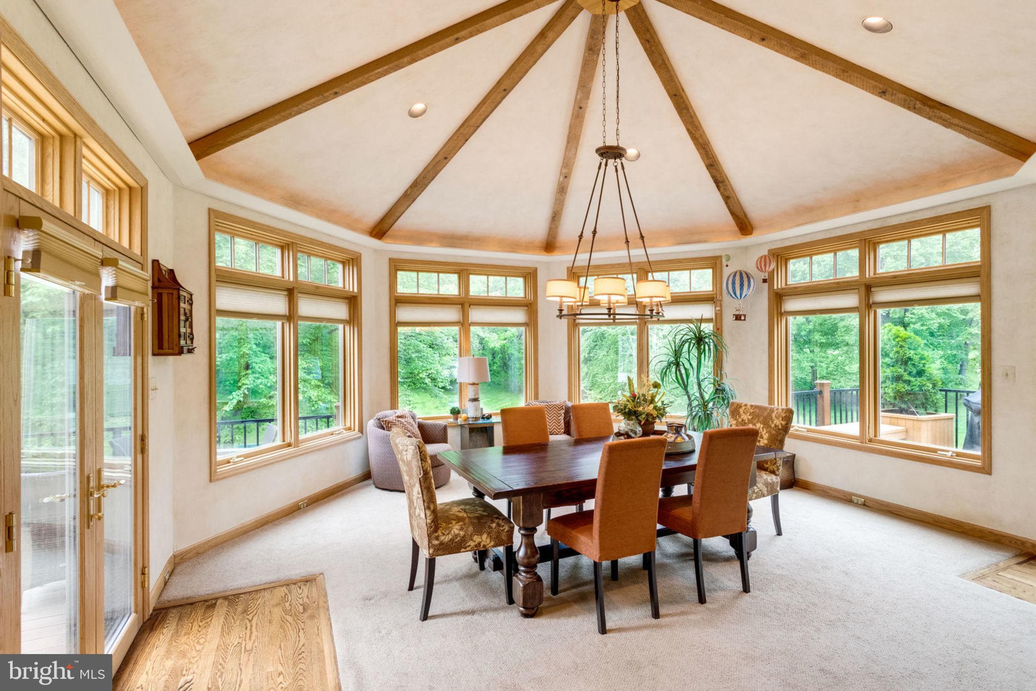 HUNTERS PLACE - Residential