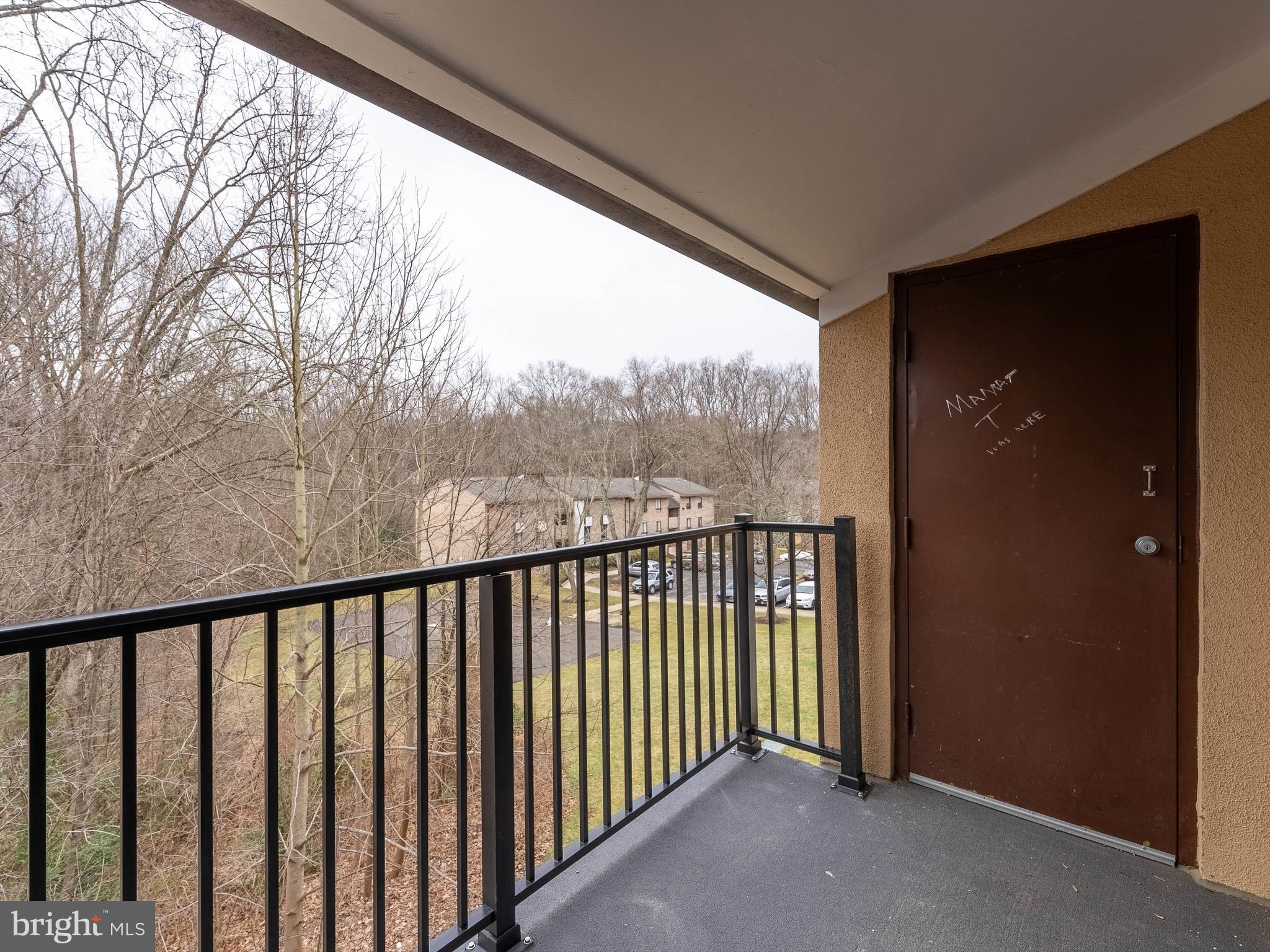 SHADOWOOD - Residential Lease