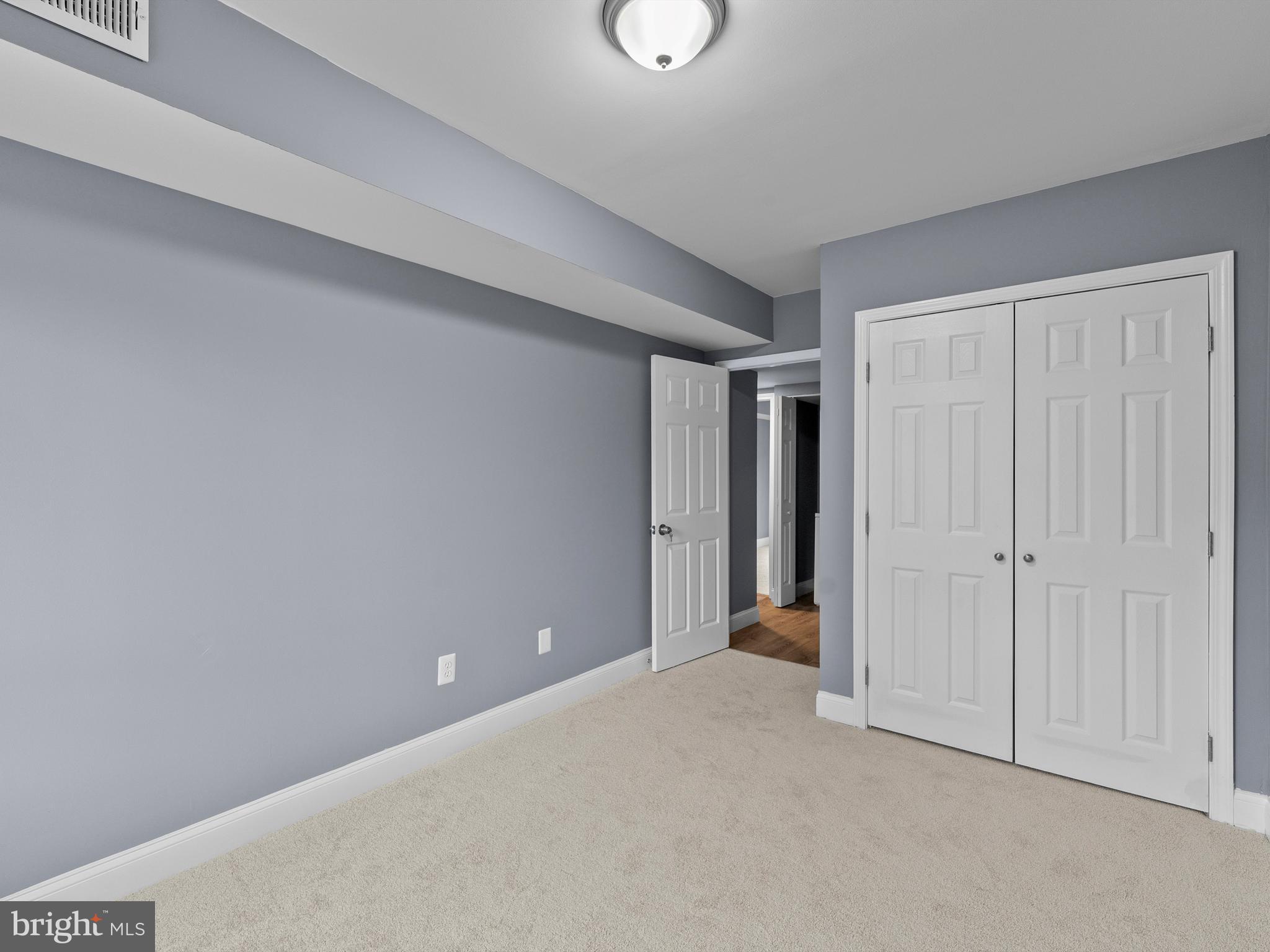 SHADOWOOD - Residential Lease