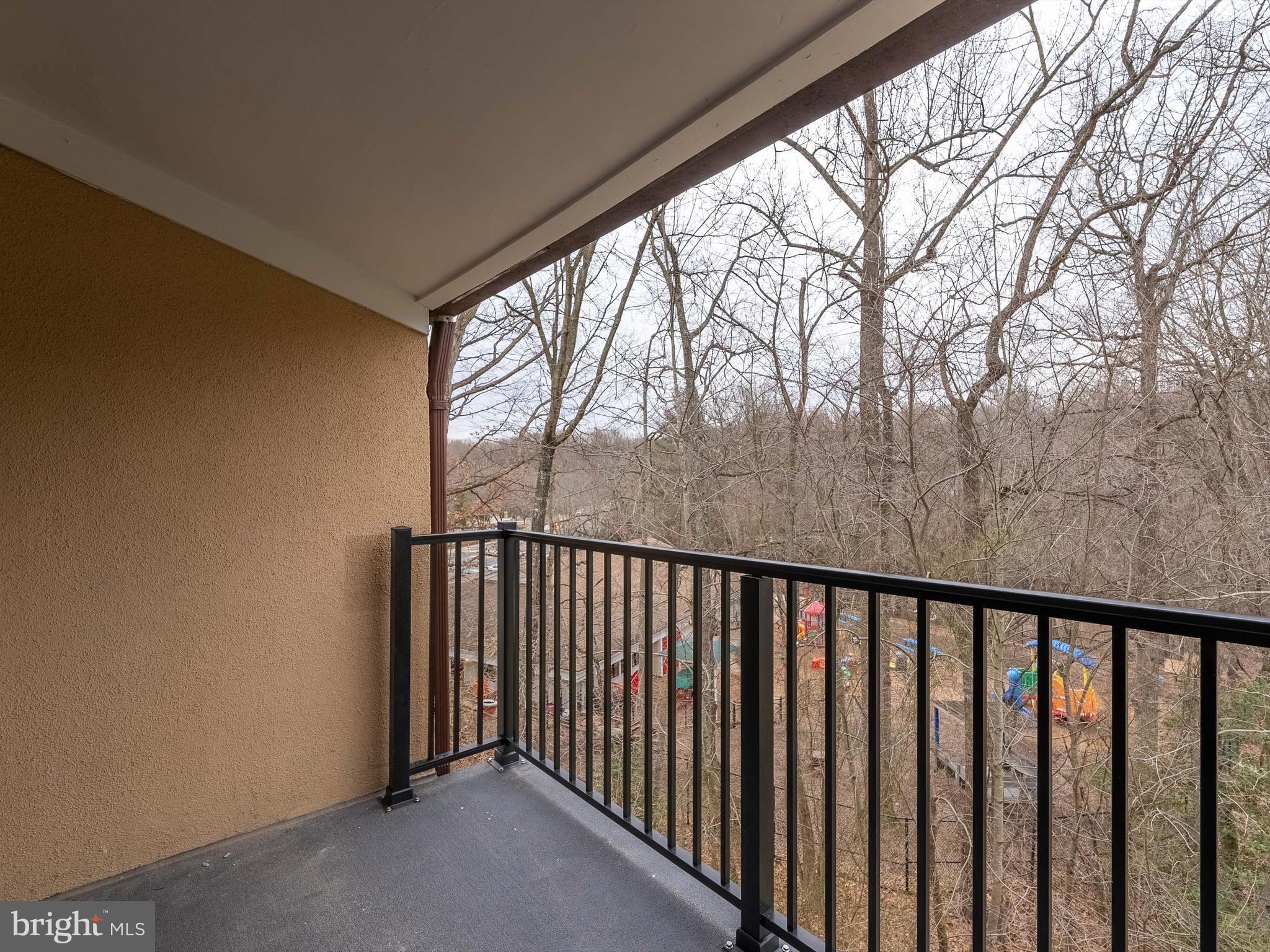 SHADOWOOD - Residential Lease