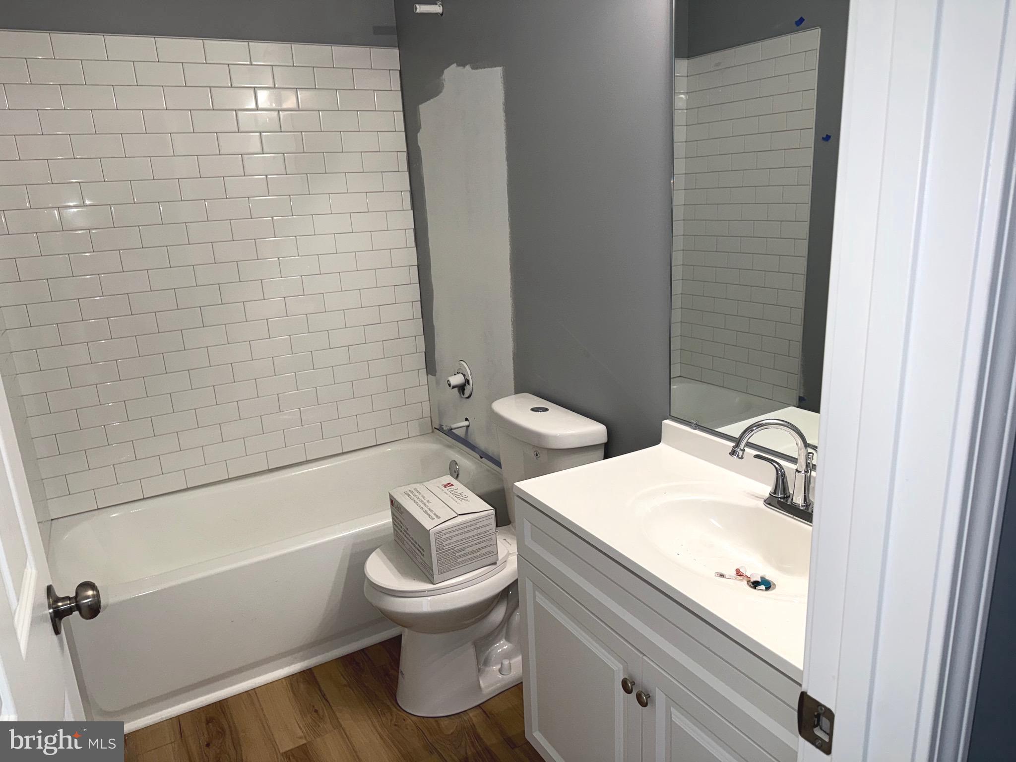 HILLCREST - Residential