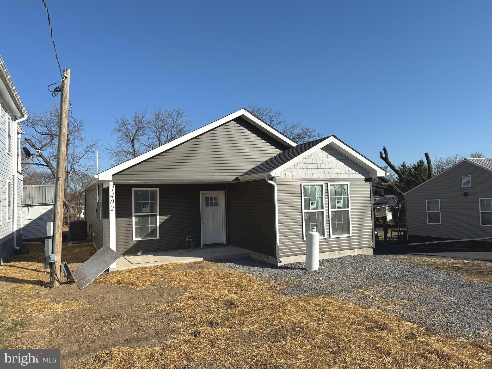 Seller is offering up to $10,000 in closing assistance with a full price offer. Brand new house. Will be 100% complete by the end of March. Kitchen with Granite countertops and Shaker style cabinets, stainless steel appliances. Open Great Room, large Front Porch, Large Primary Suite with walk-in shower, 2 additional nicely sized bedrooms, guest bath. Quality throughout, 2"x6" walls, spray foam insulation, makes for an energy efficient house all year! Off street parking.